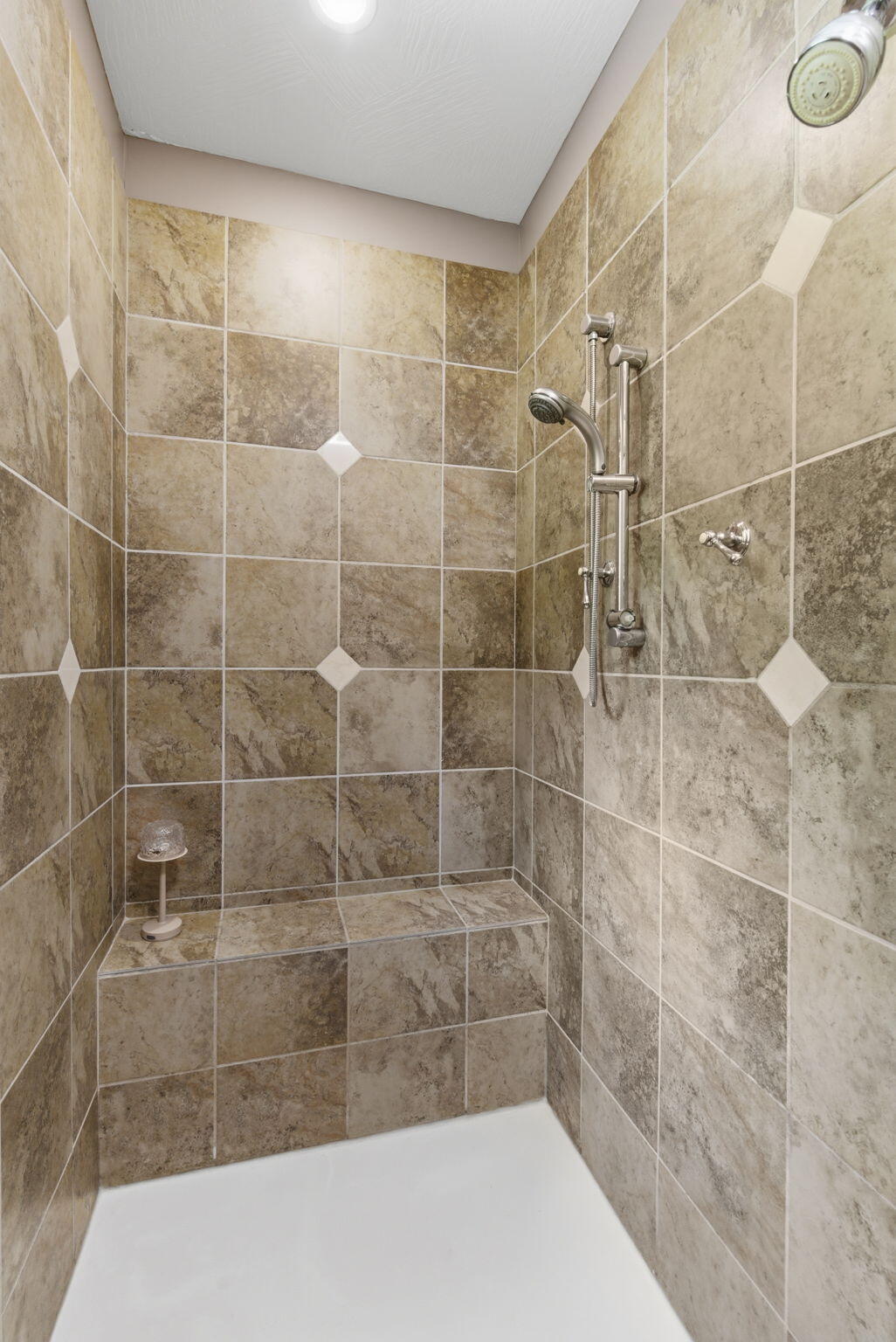 1646 West Caleb Court Property Photo 22