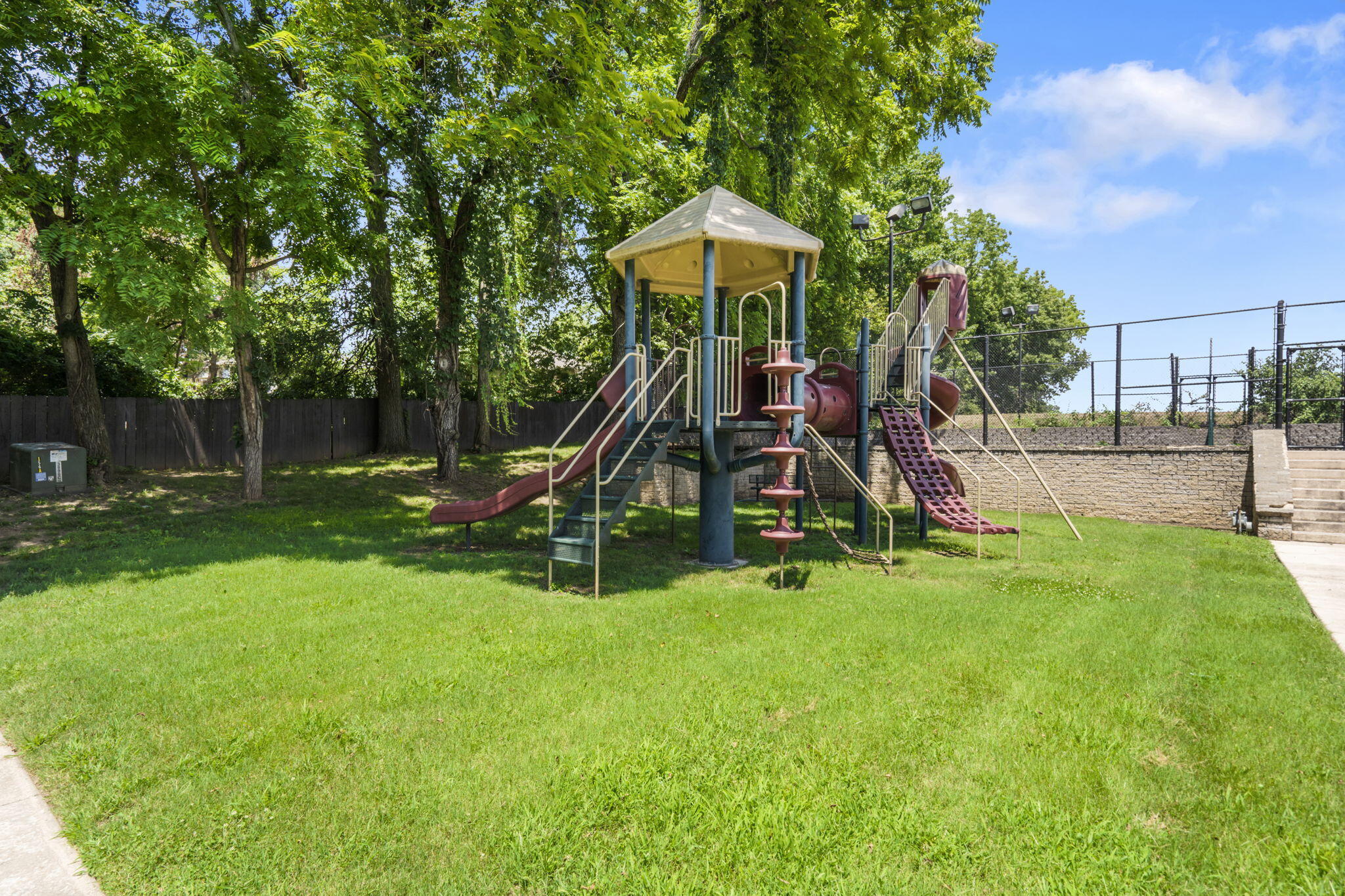 1646 West Caleb Court Property Photo 73
