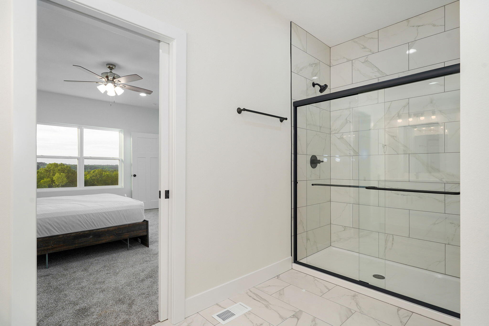 1003 West Jay Street Property Photo 20