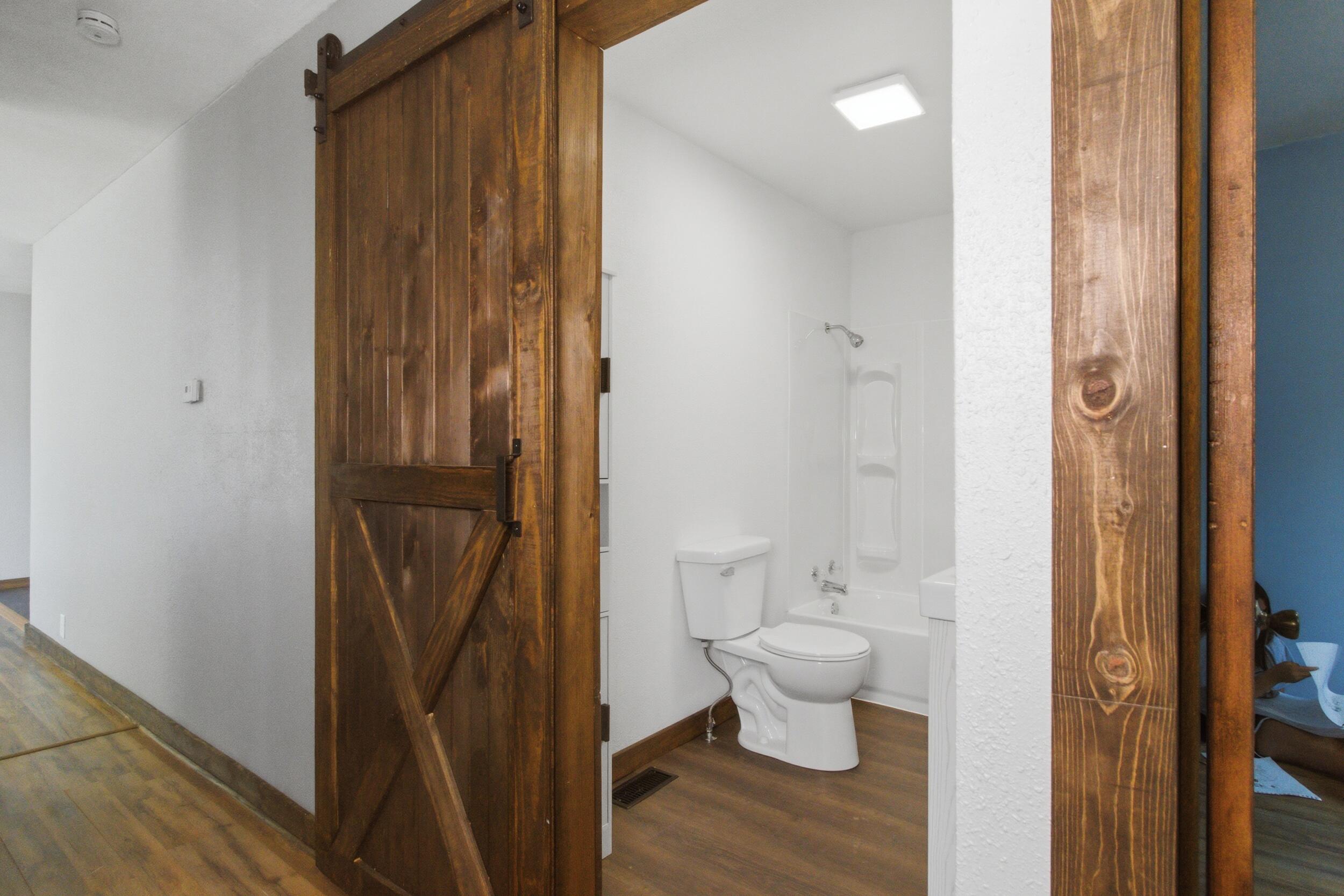 608 South High Street Property Photo 19