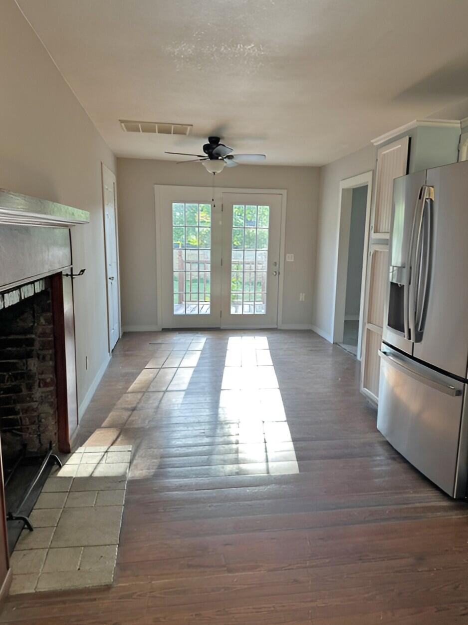 703 North 6th Avenue Property Photo 13