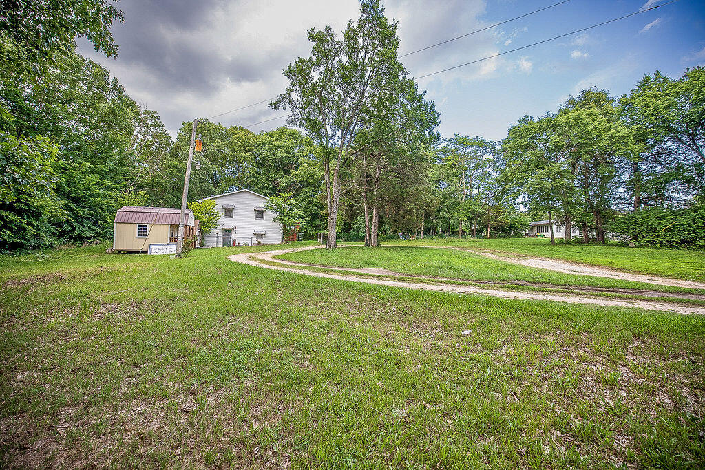 230 East Silver Creek Road Property Photo 15
