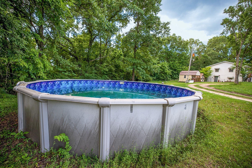 230 East Silver Creek Road Property Photo 17