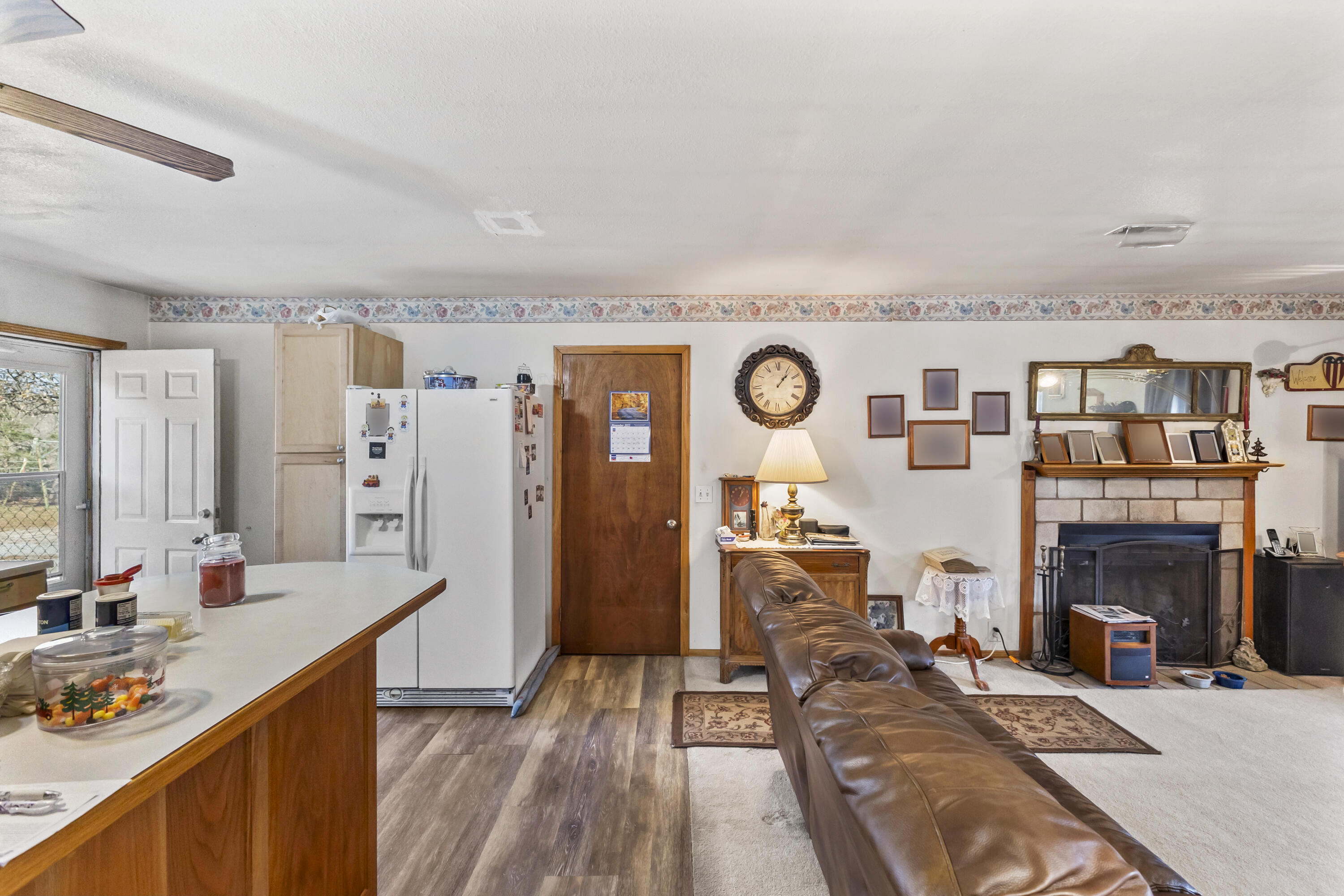 240 South 701 Road Property Photo 18