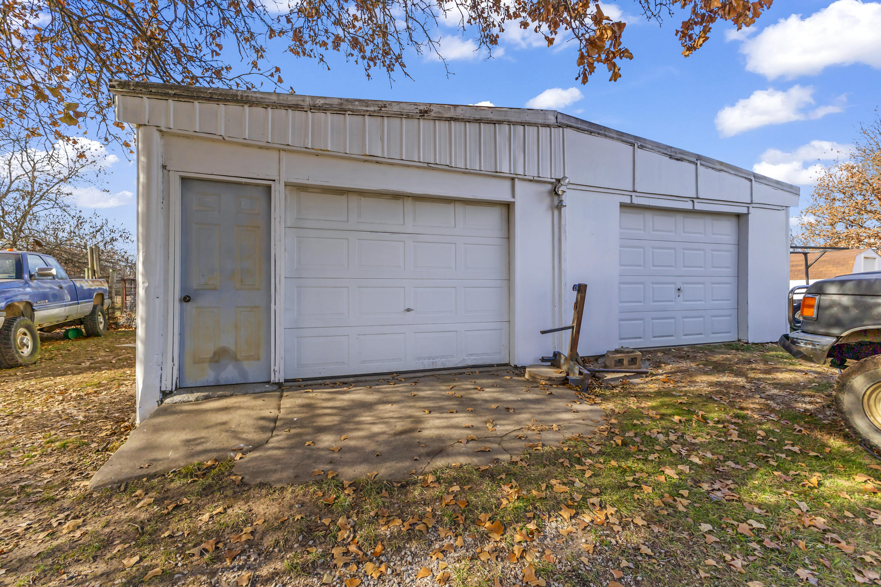 240 South 701 Road Property Photo 21