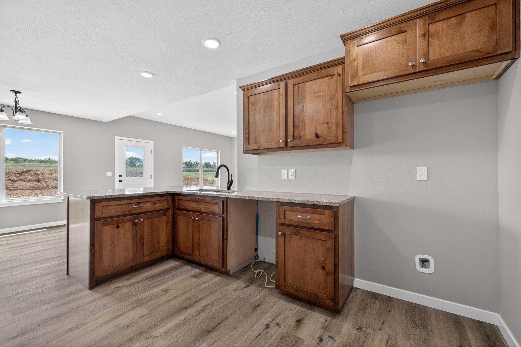 420 Beavertail Road Property Photo 12