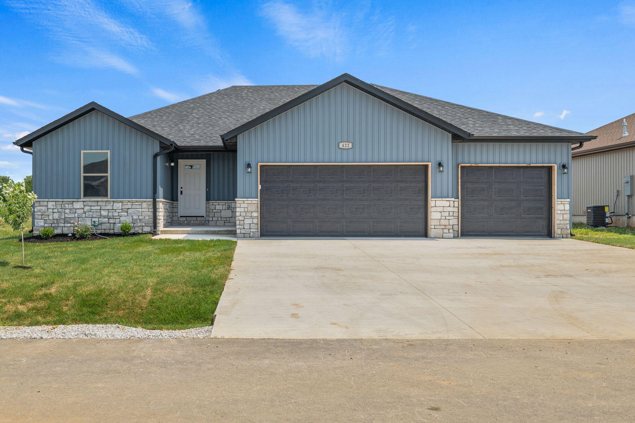 422 Beavertail Road Property Photo 1