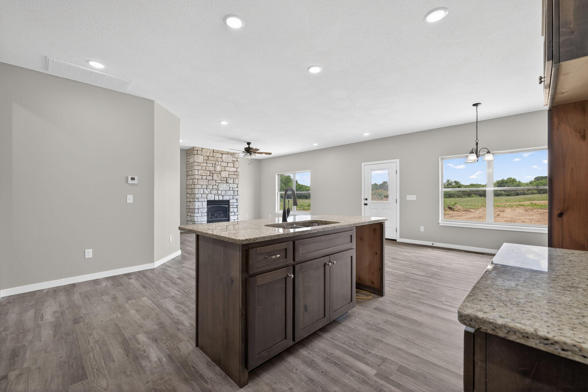 422 Beavertail Road Property Photo 11