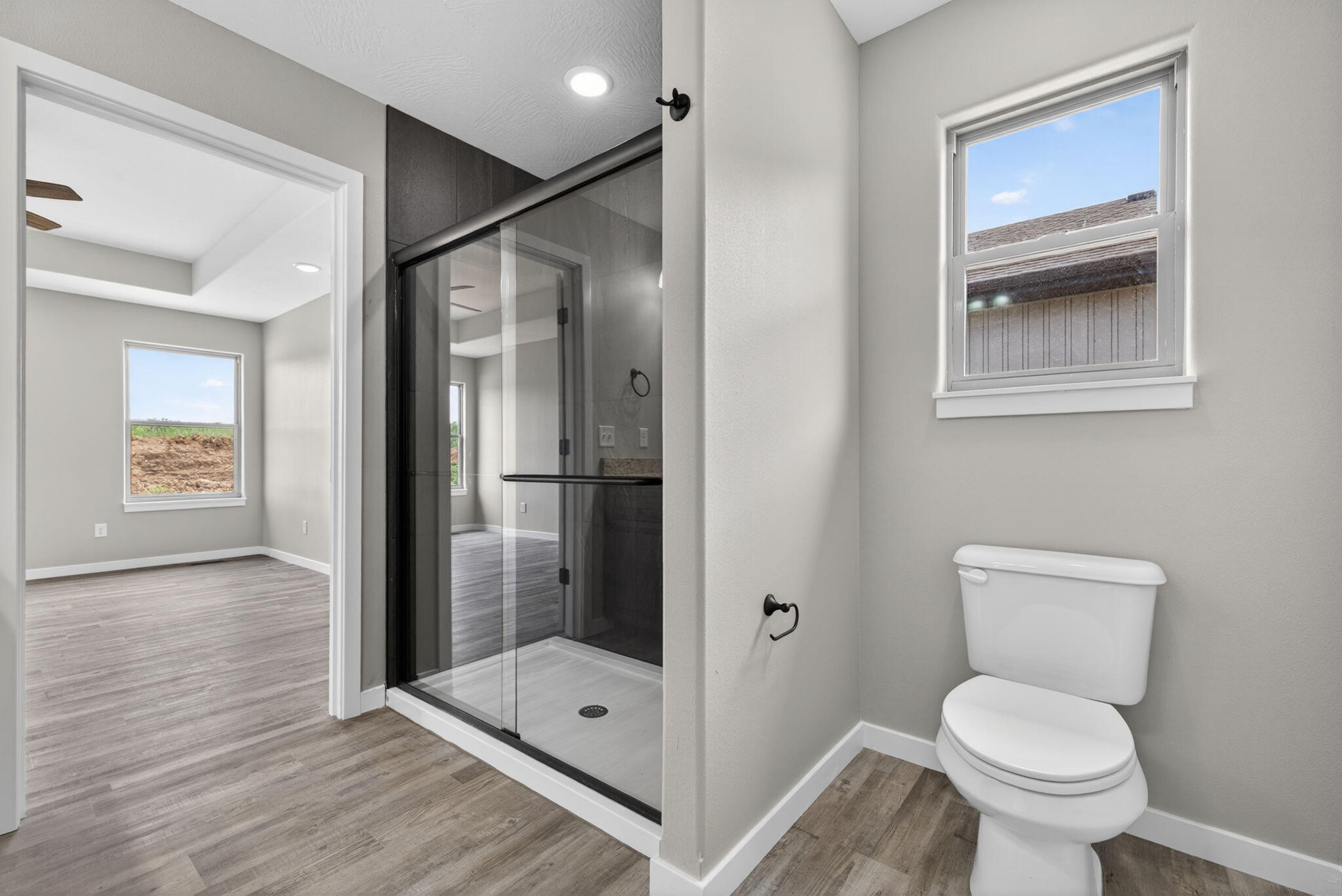 422 Beavertail Road Property Photo 25