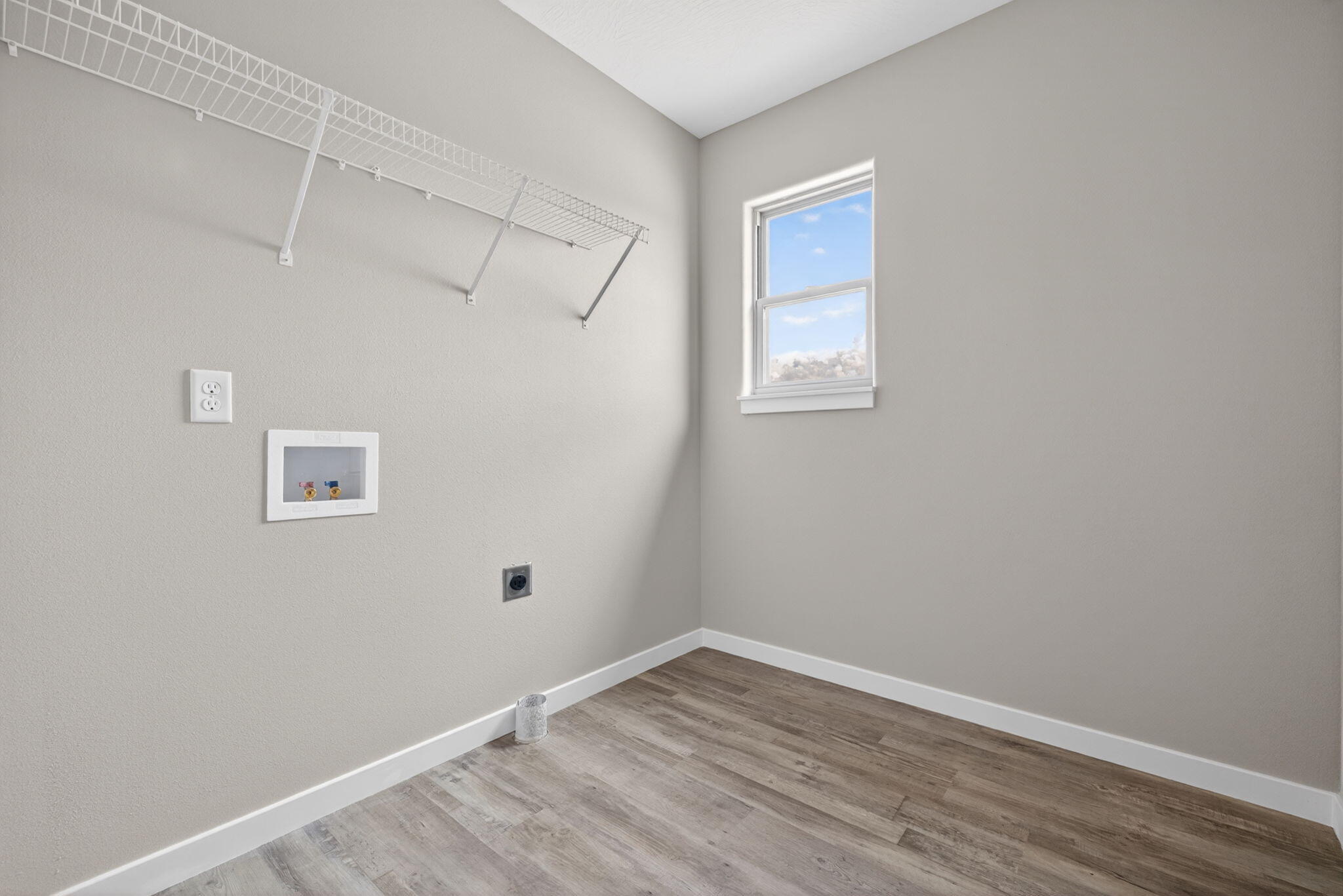 422 Beavertail Road Property Photo 31