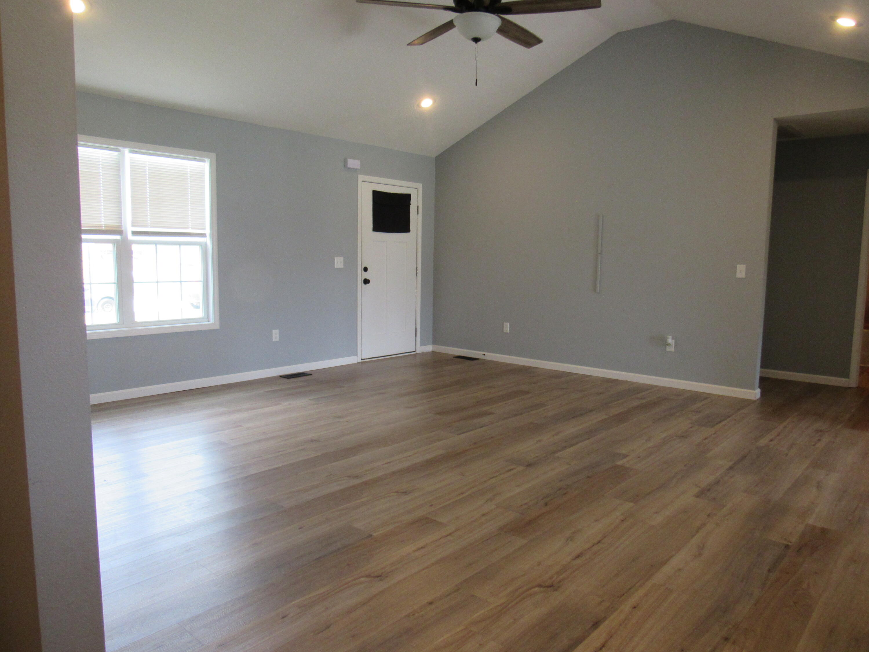 270 Velma Drive Property Photo 8