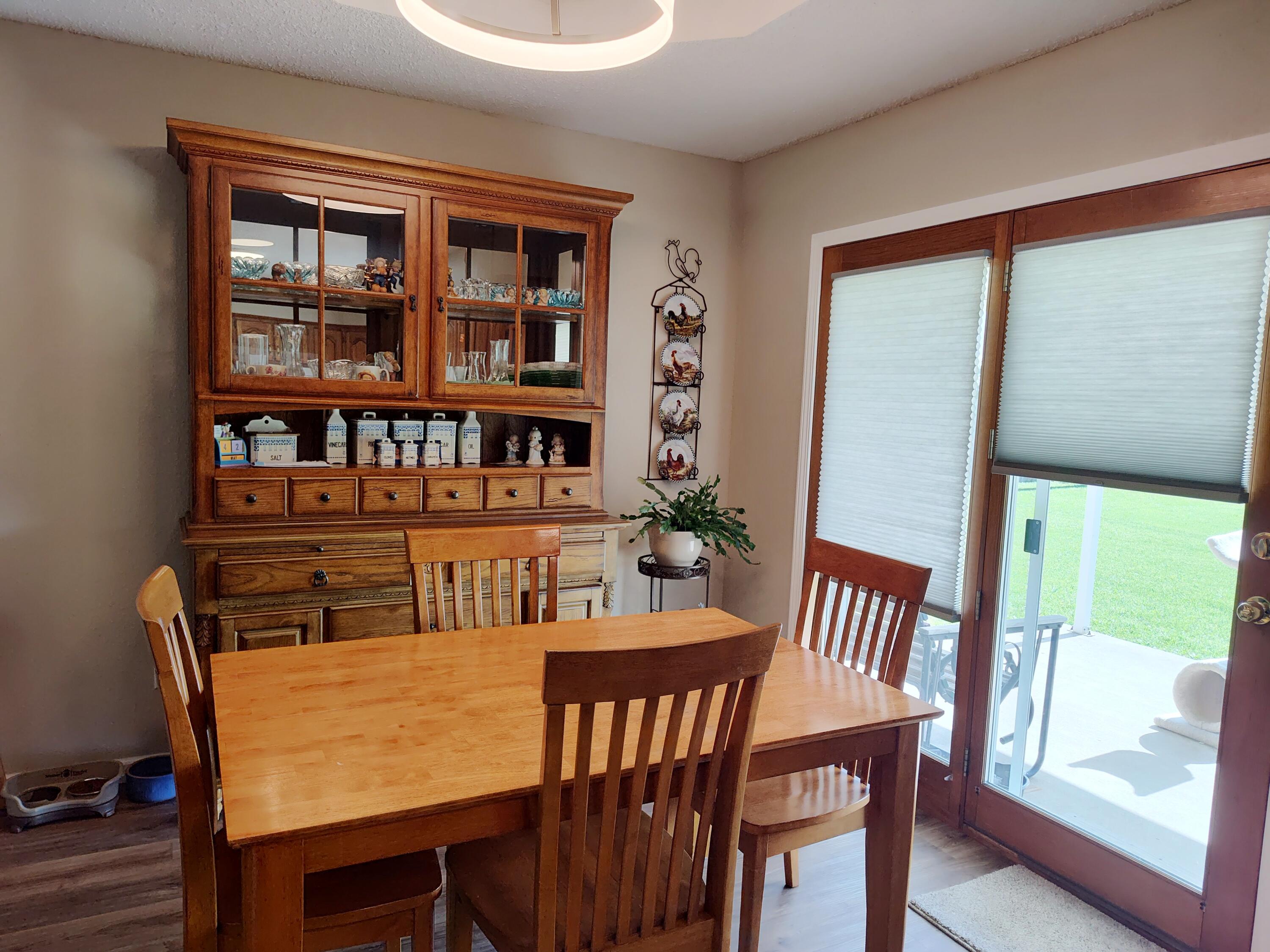 1505 South Sunset Avenue Property Photo 14