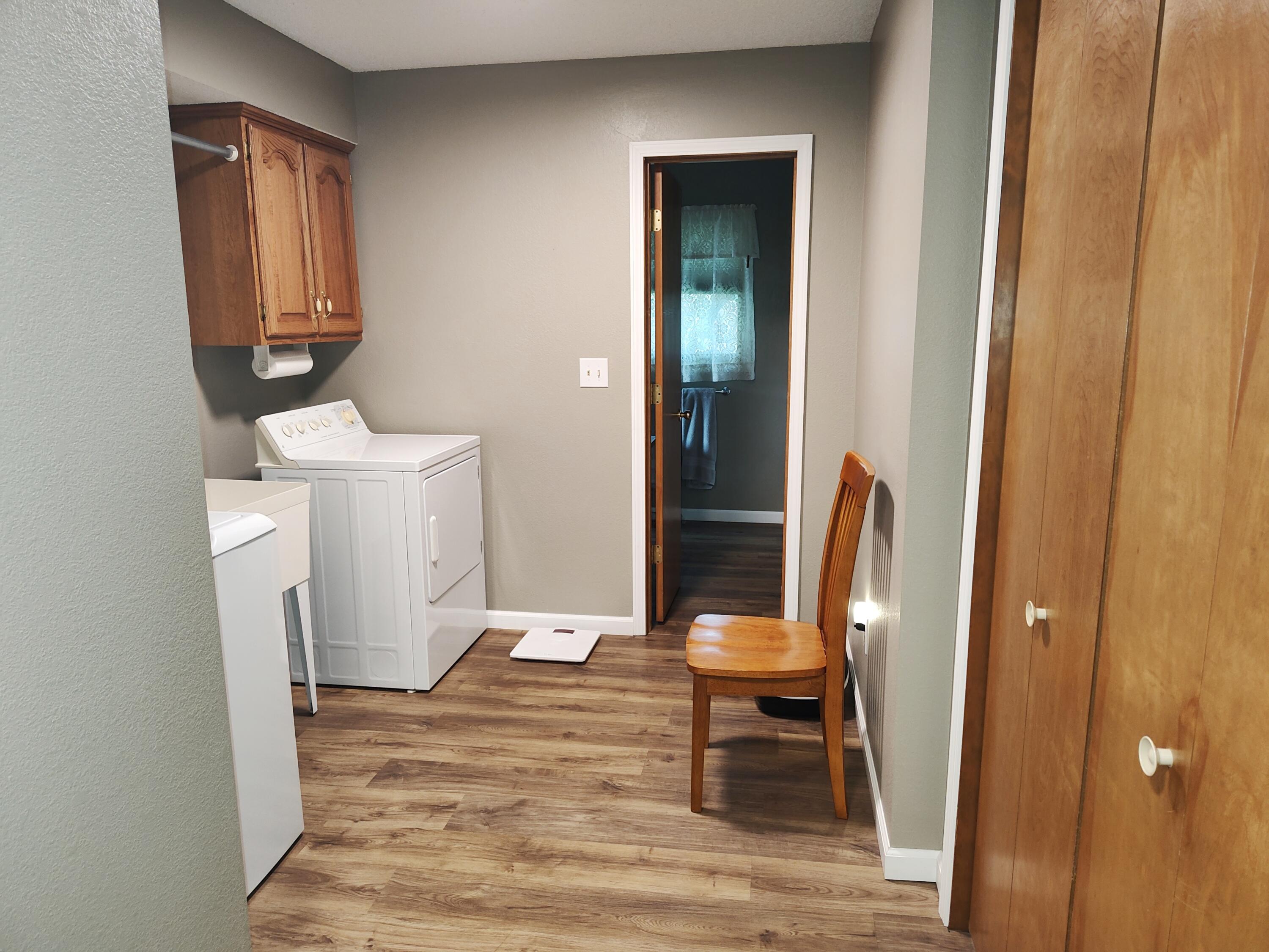 1505 South Sunset Avenue Property Photo 24