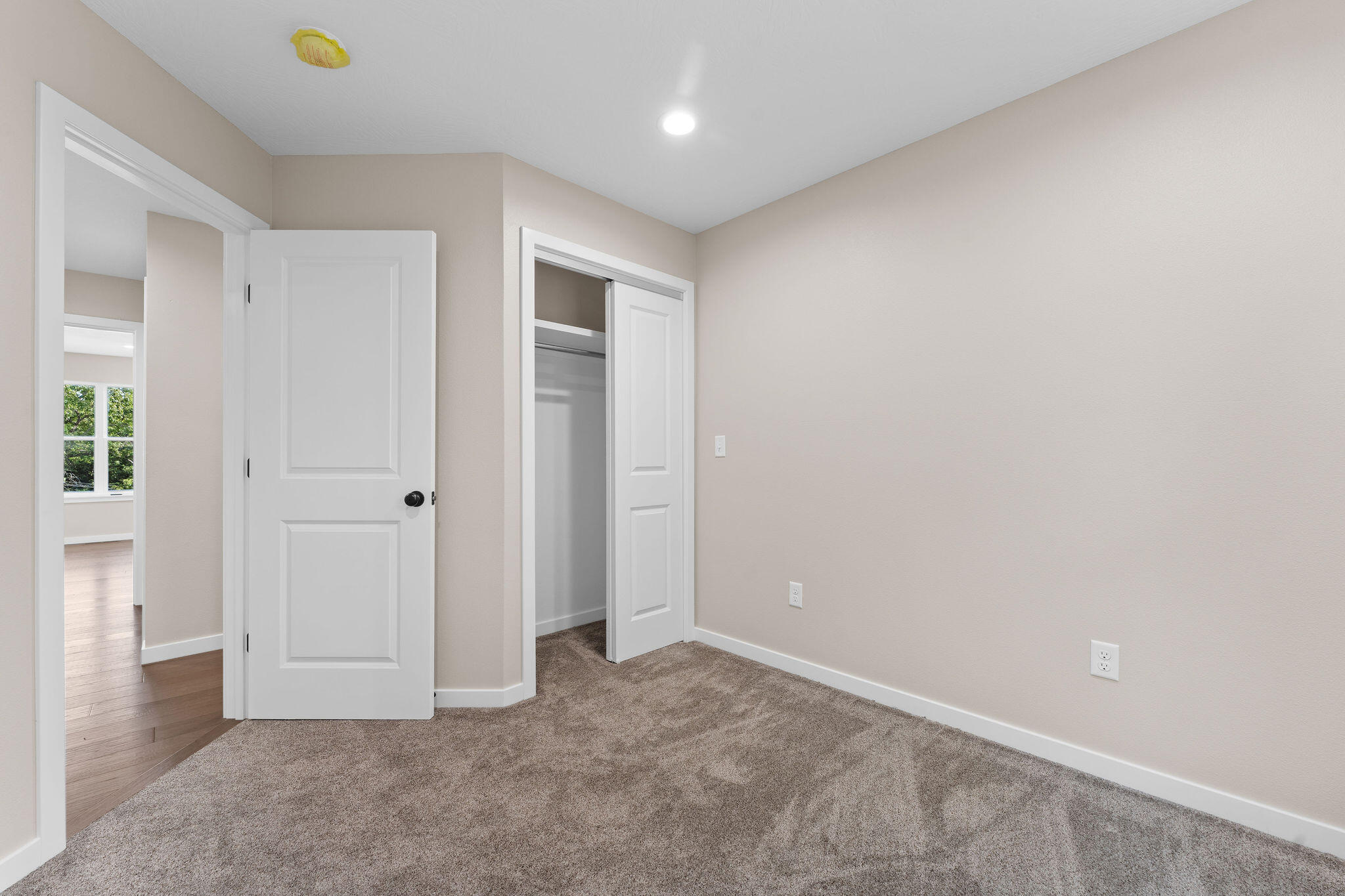 202 Eric Drive Property Photo 18