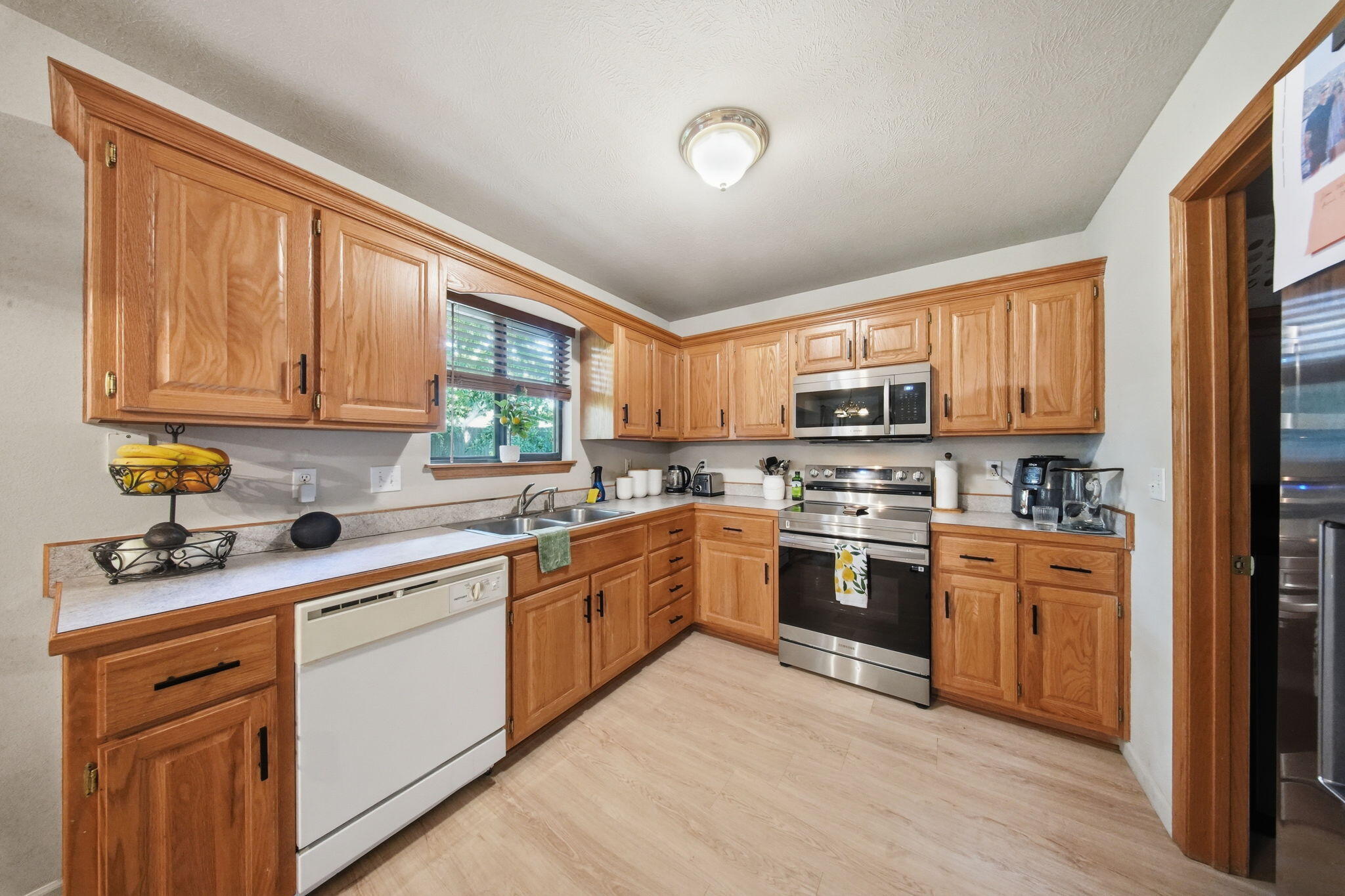 3527 West Sagamont Street Property Photo 10