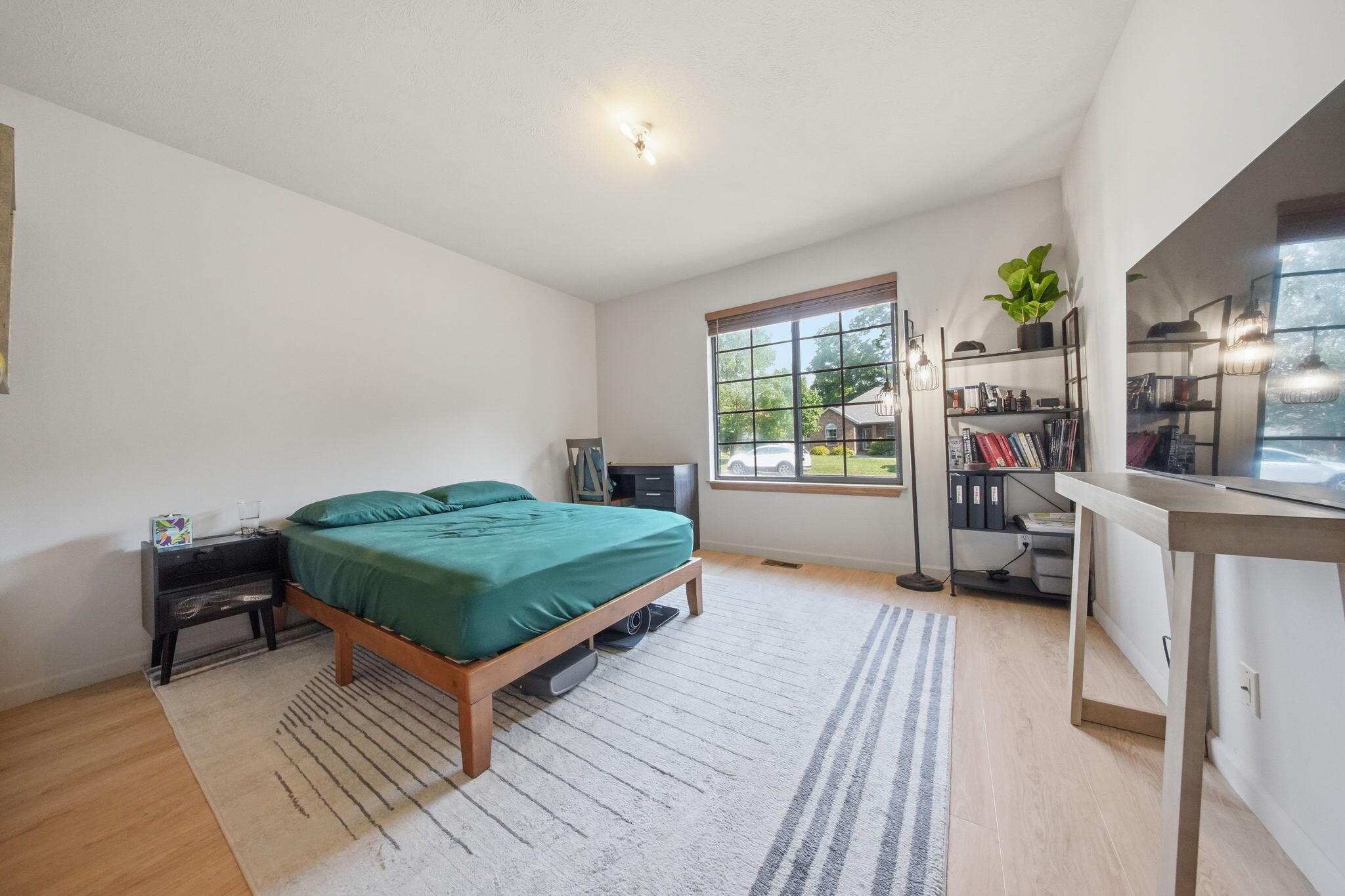 3527 West Sagamont Street Property Photo 11