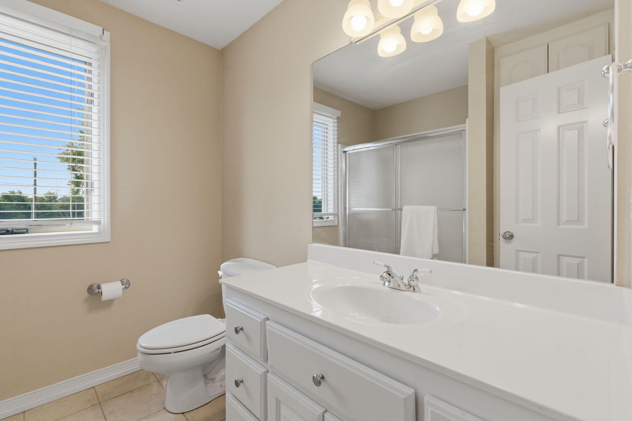 1610 West Caleb Court Property Photo 32