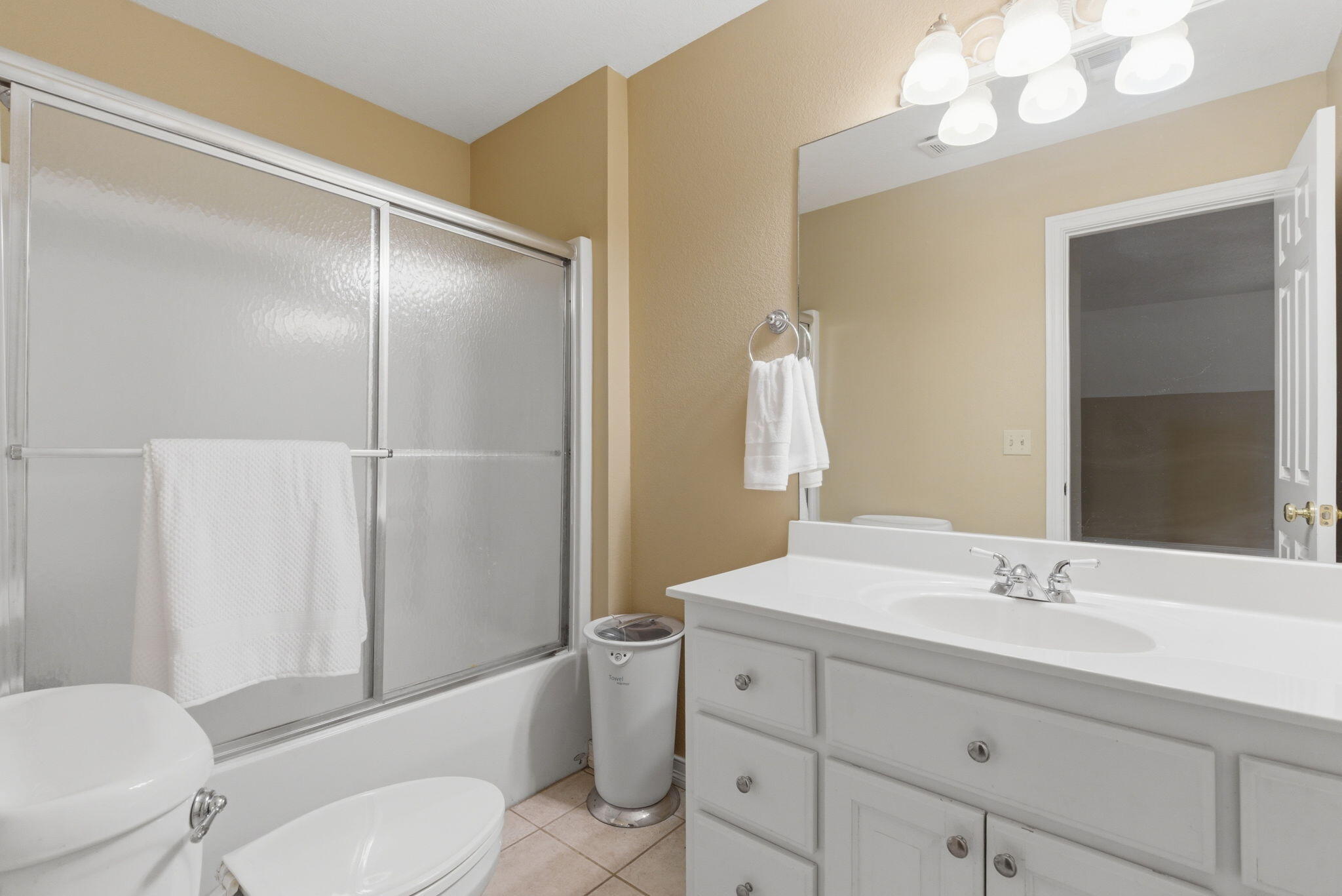 1610 West Caleb Court Property Photo 47
