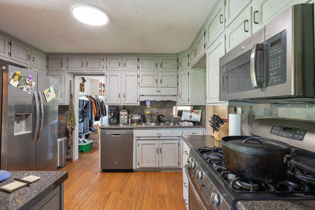 1168 Upper Mill Creek Road Property Photo 8