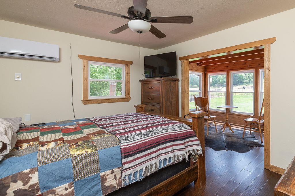 1168 Upper Mill Creek Road Property Photo 13