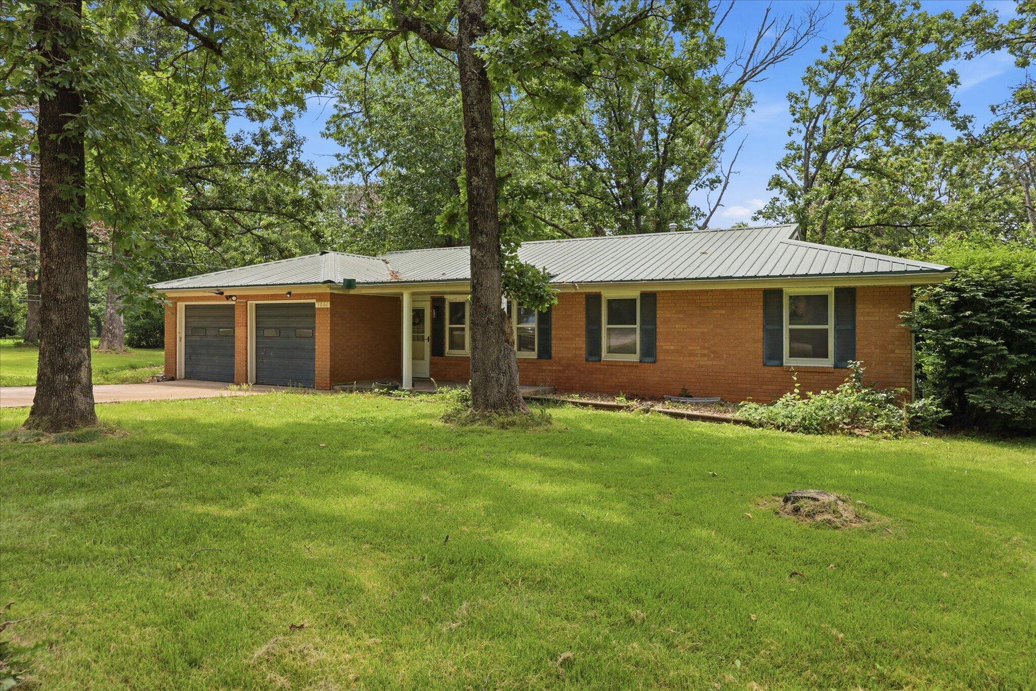 5866 East Linda Street Property Photo 3