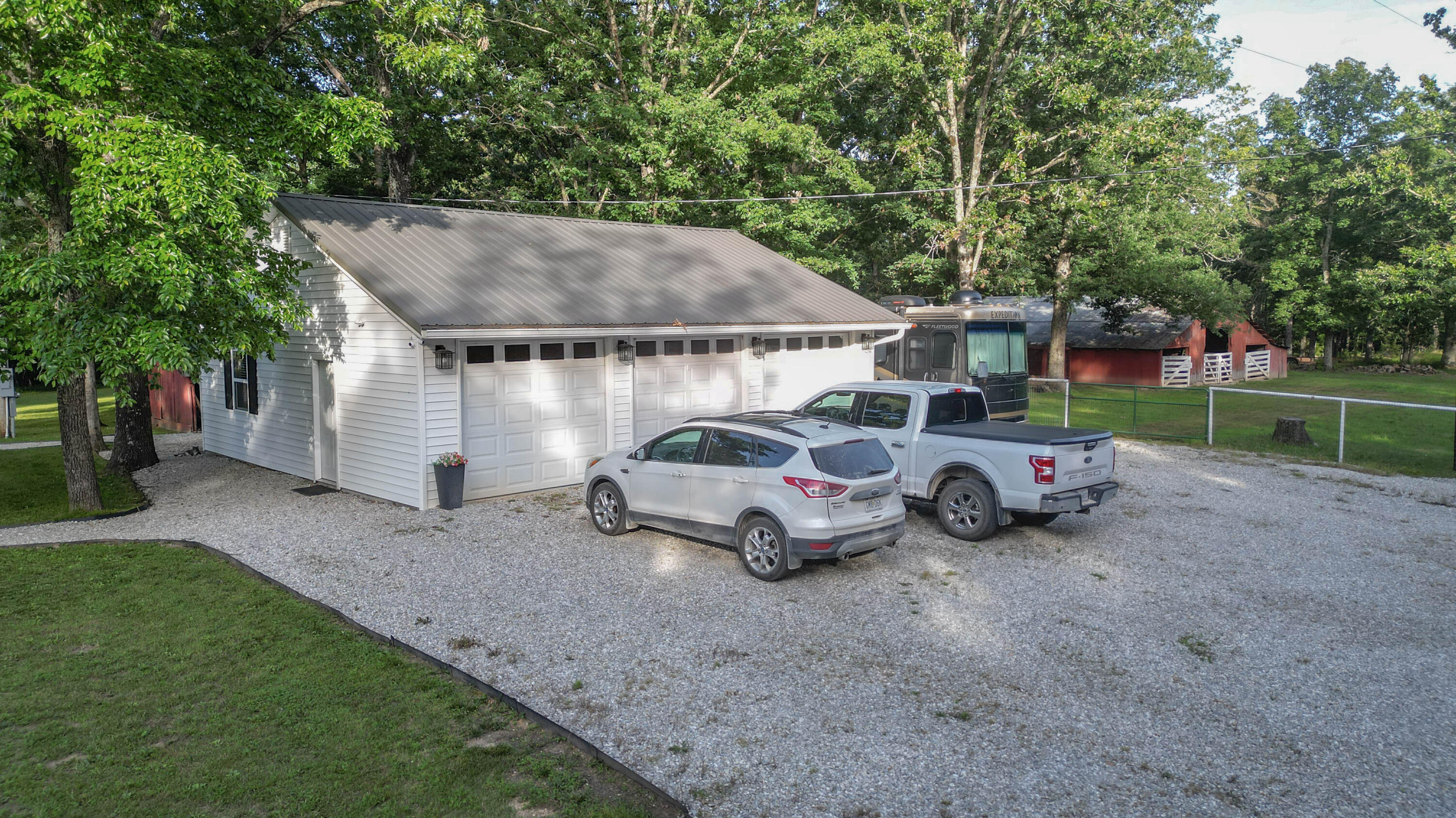 9672 Crane Drive Property Photo 2