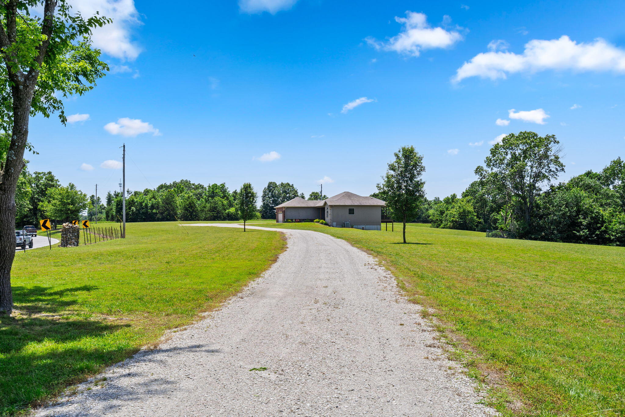 20 Hardin Hills Drive Property Photo 4
