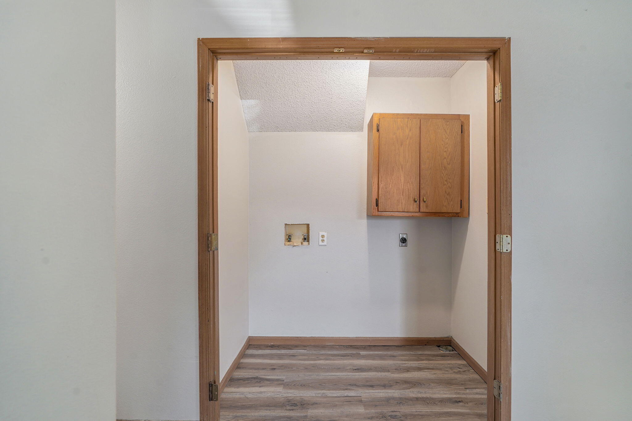 800 West Central Street Property Photo 7