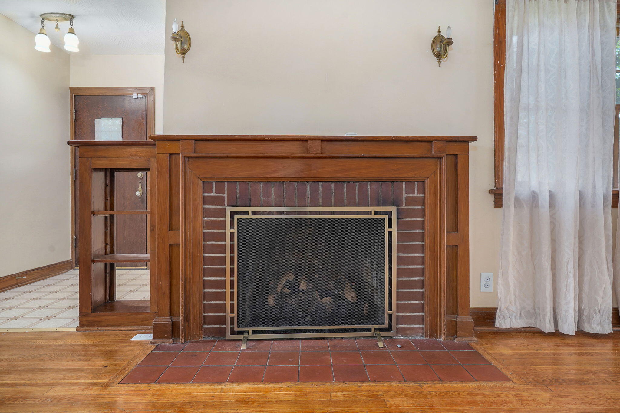 1328 East Bennett Street Property Photo 11