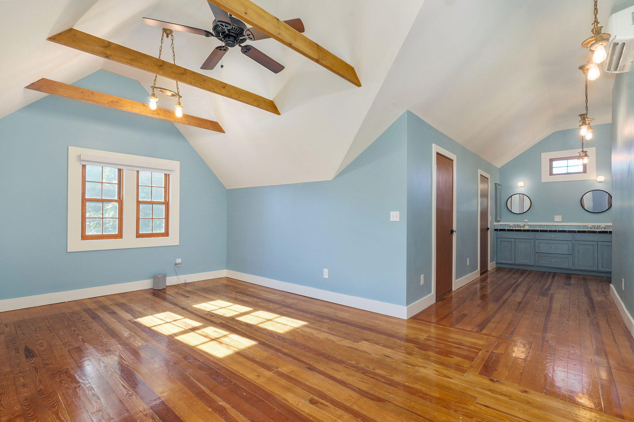1328 East Bennett Street Property Photo 35