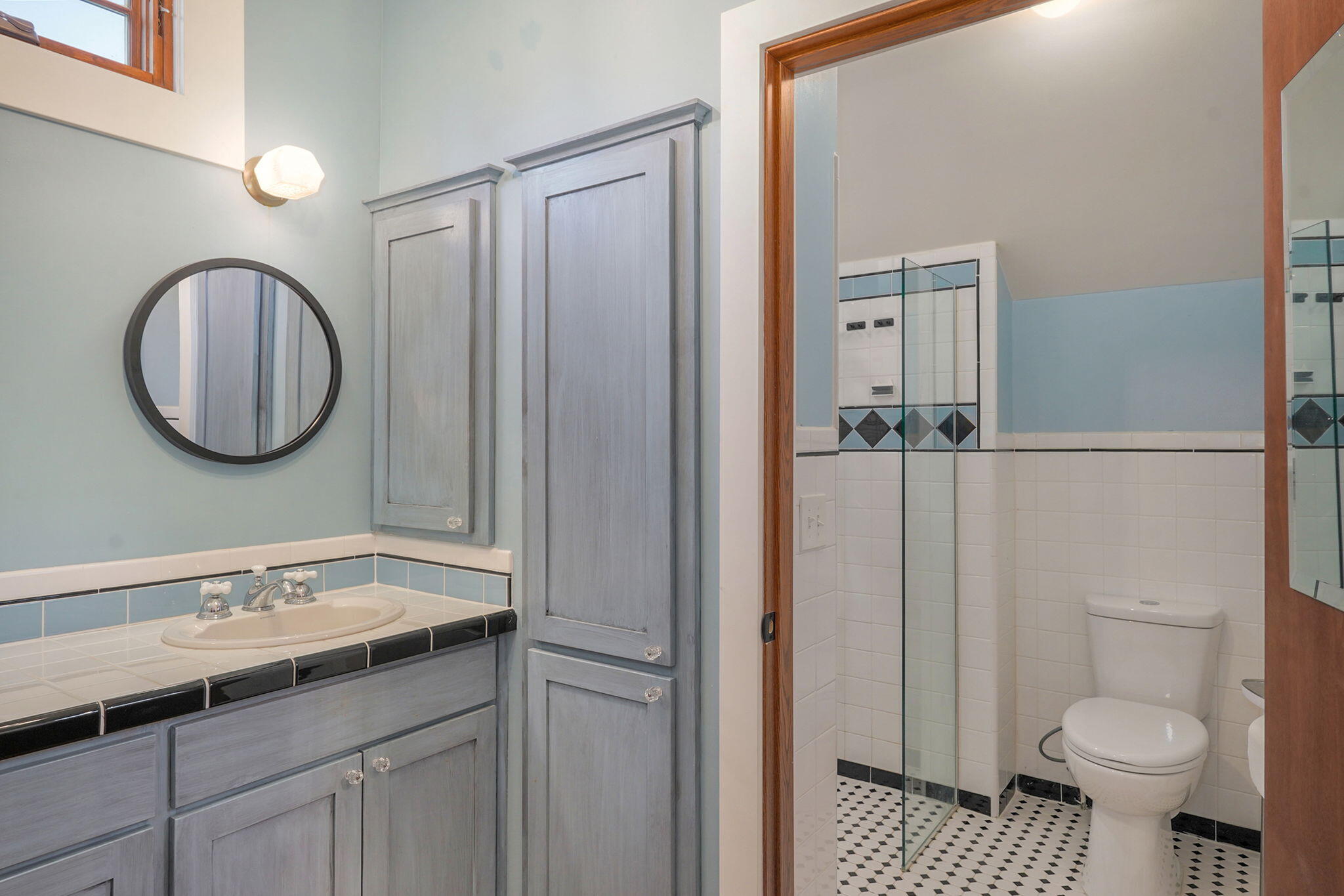 1328 East Bennett Street Property Photo 37