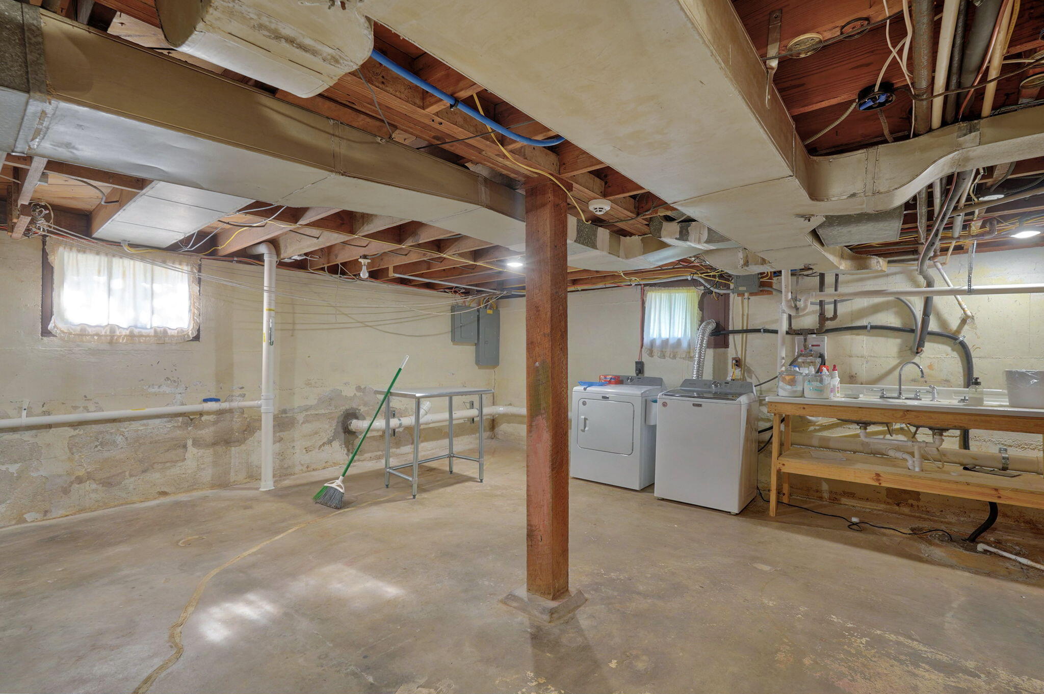 1328 East Bennett Street Property Photo 42