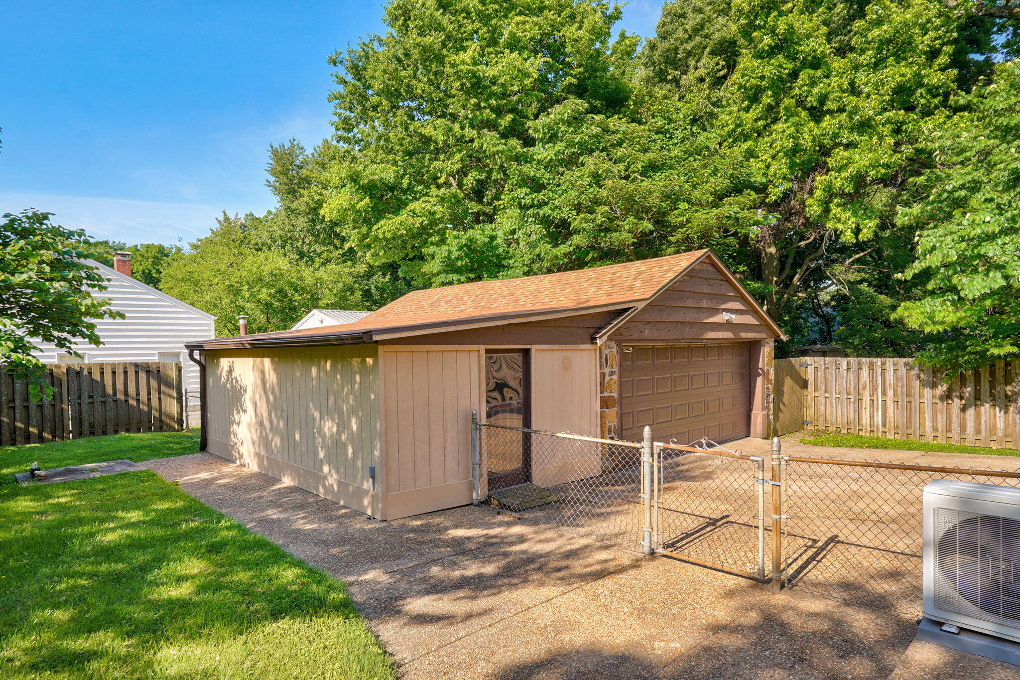 1328 East Bennett Street Property Photo 46