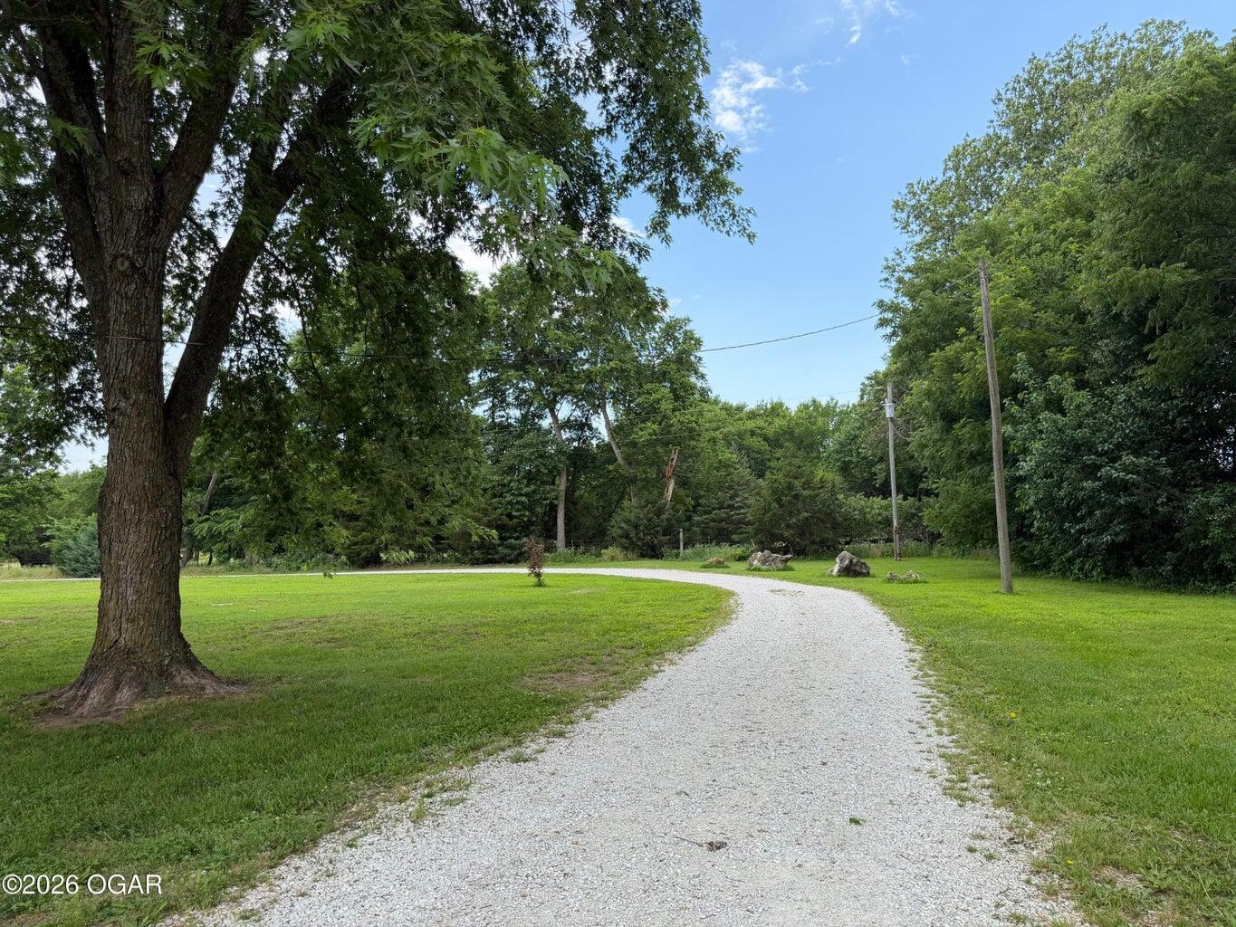 13739 Elm Road Property Photo 5