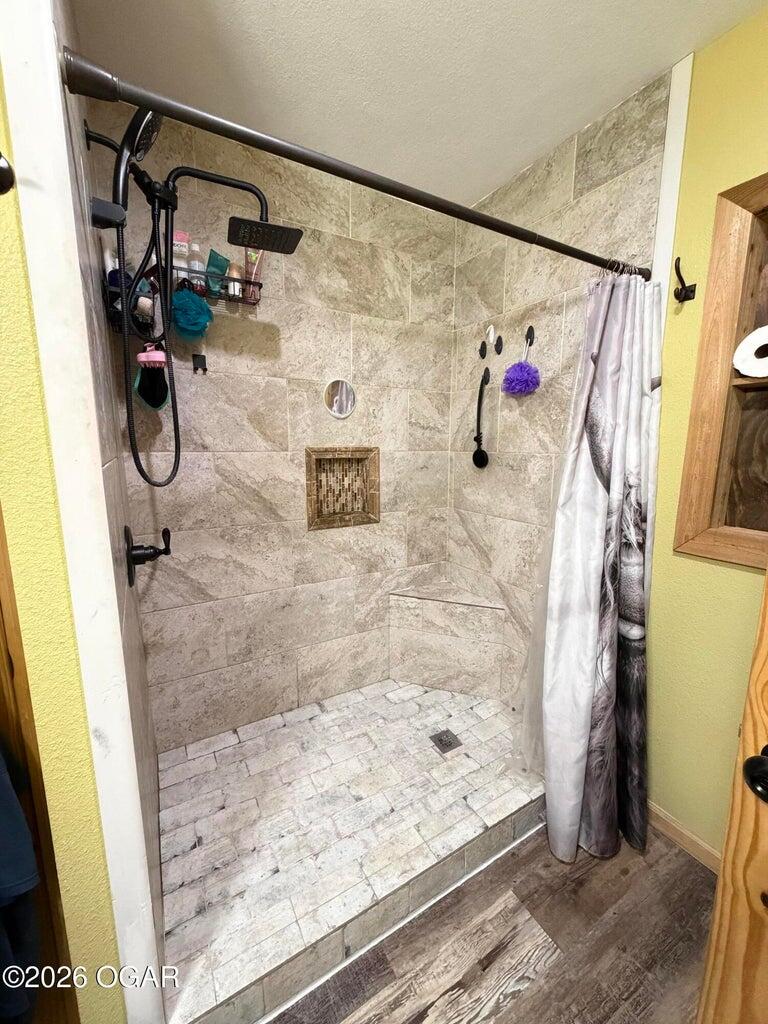 13739 Elm Road Property Photo 9