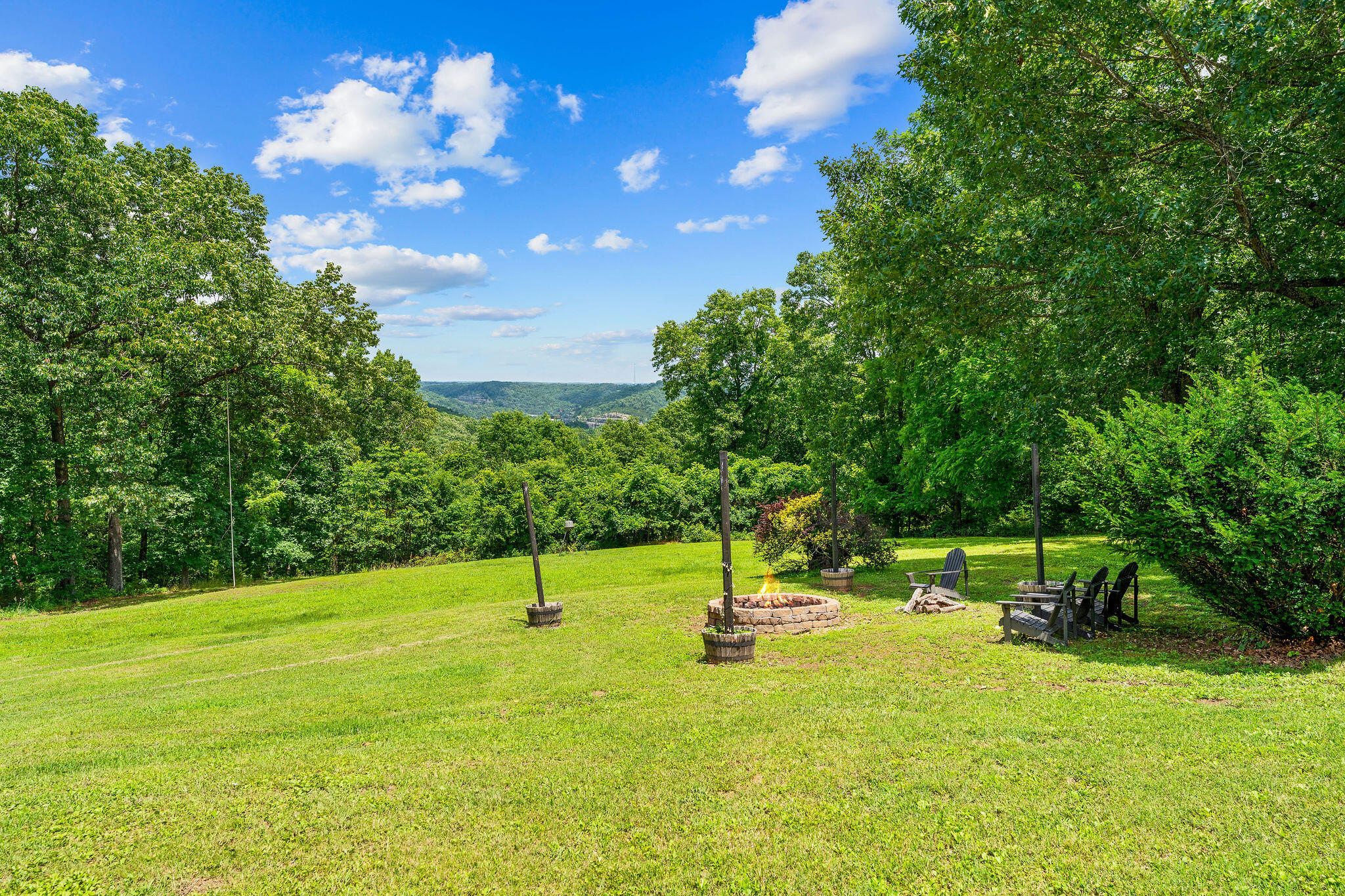11772 State Hwy 176 Property Photo 6