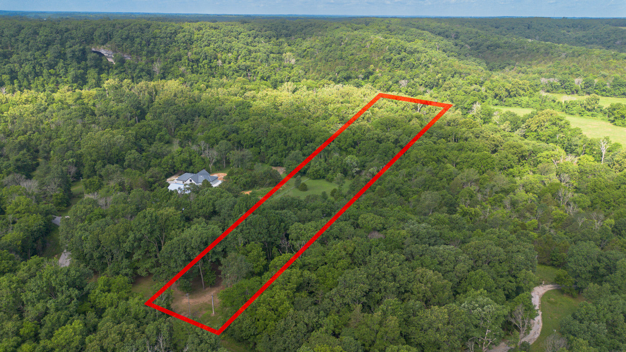 811 Rainbow Valley Drive Property Photo 3