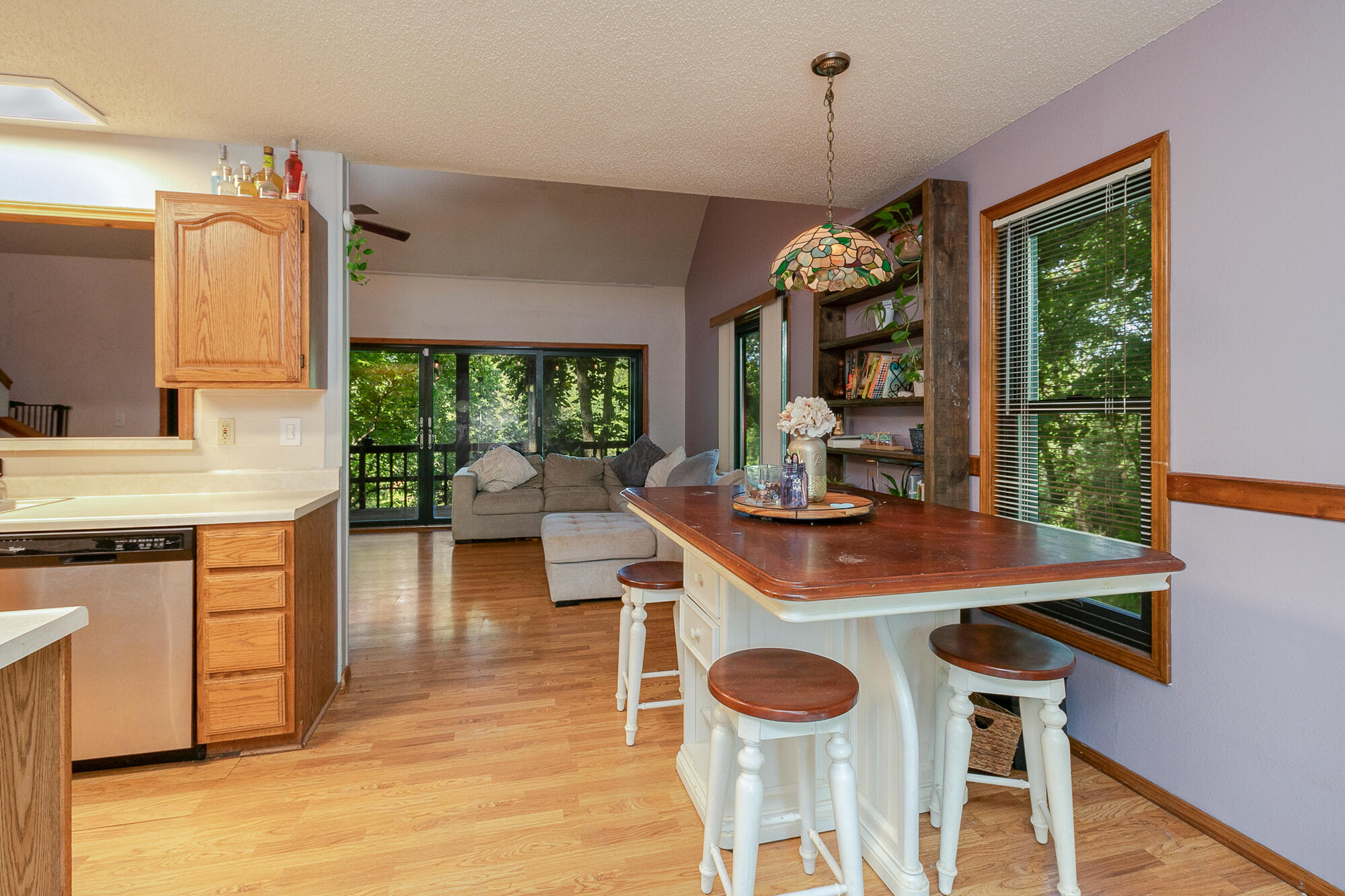 811 Rainbow Valley Drive Property Photo 19
