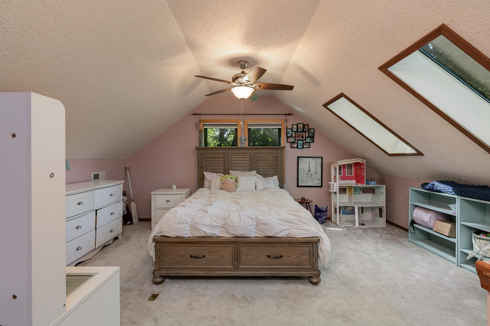 811 Rainbow Valley Drive Property Photo 21