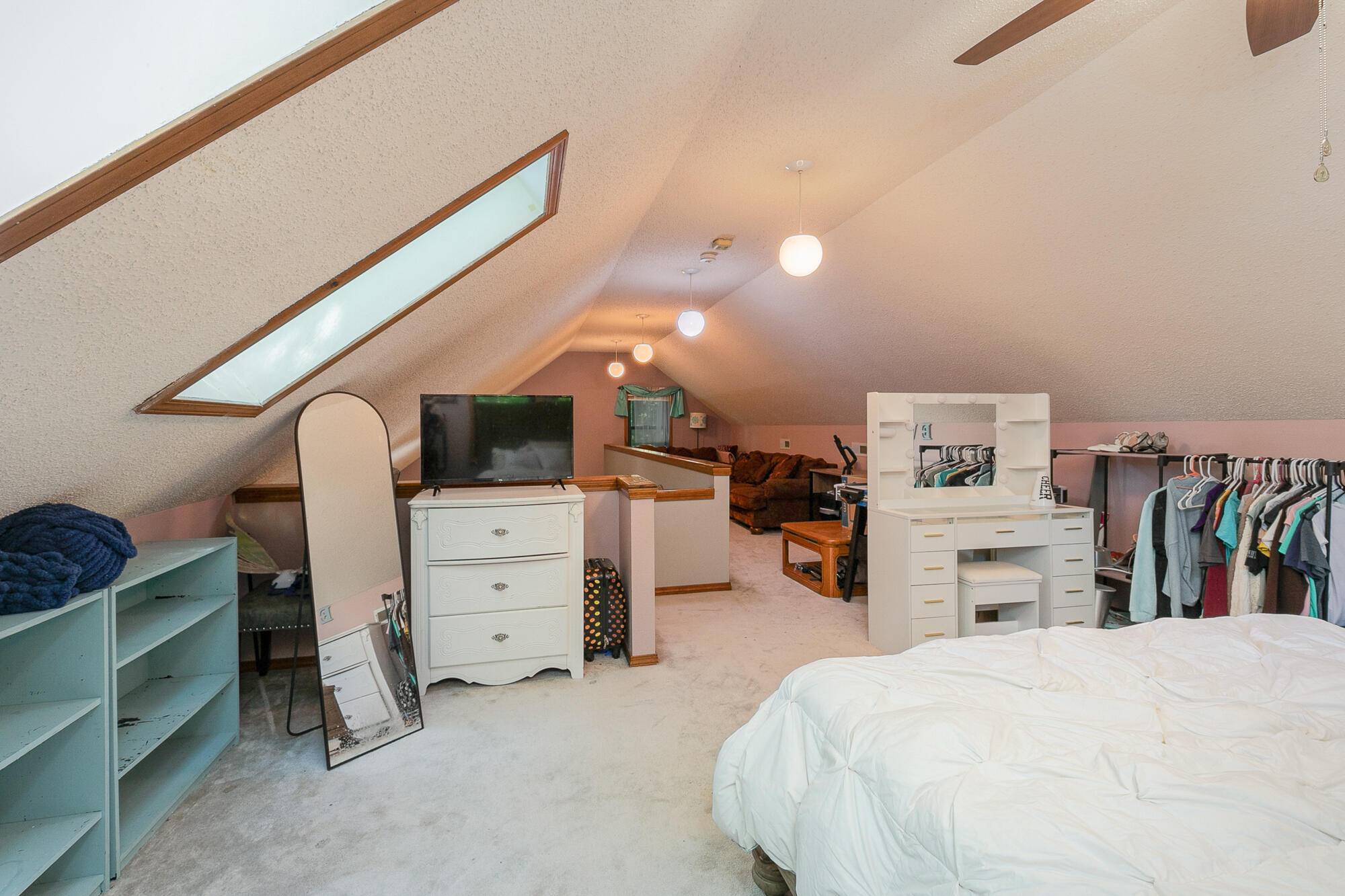 811 Rainbow Valley Drive Property Photo 22