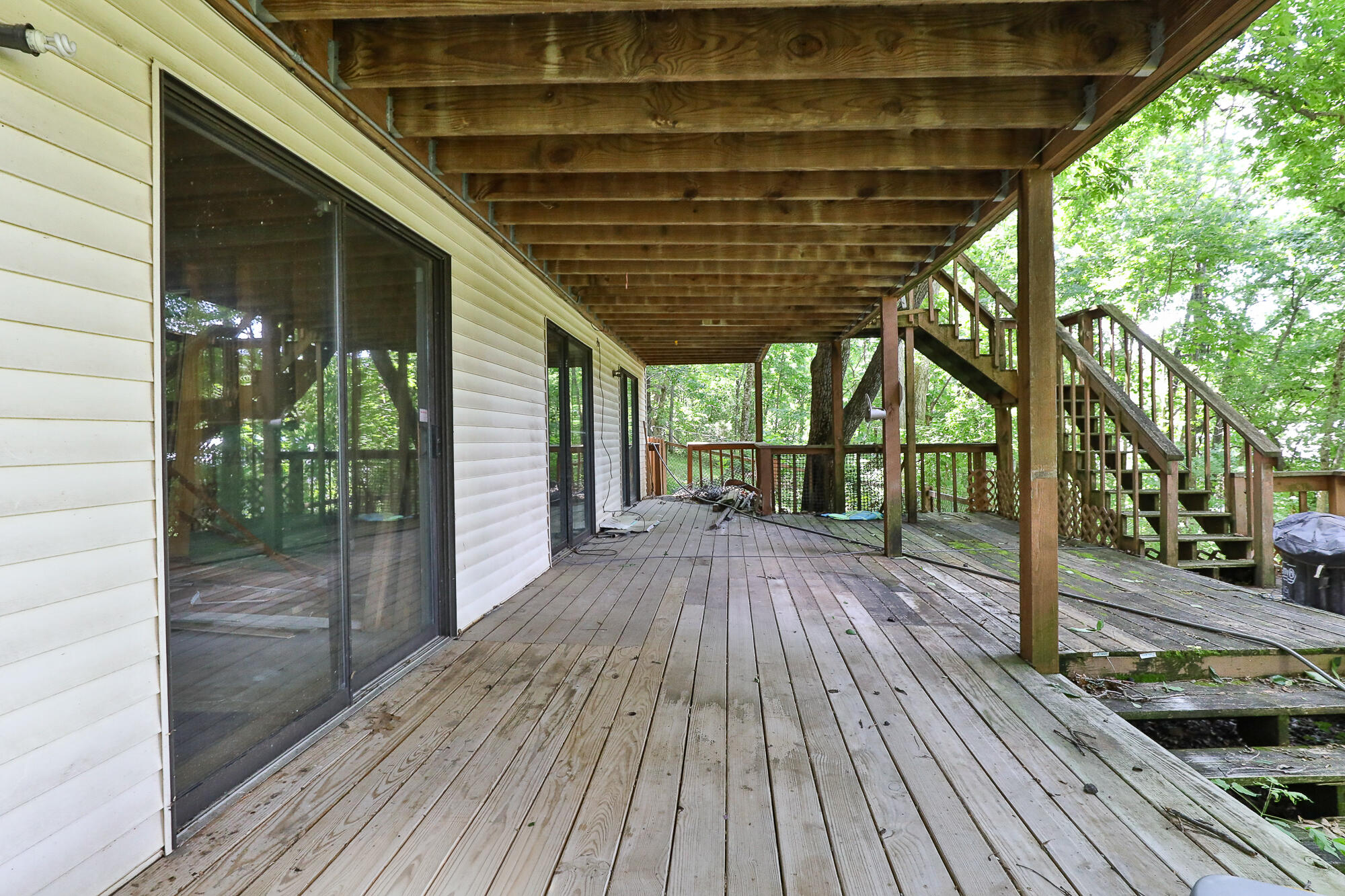 811 Rainbow Valley Drive Property Photo 44