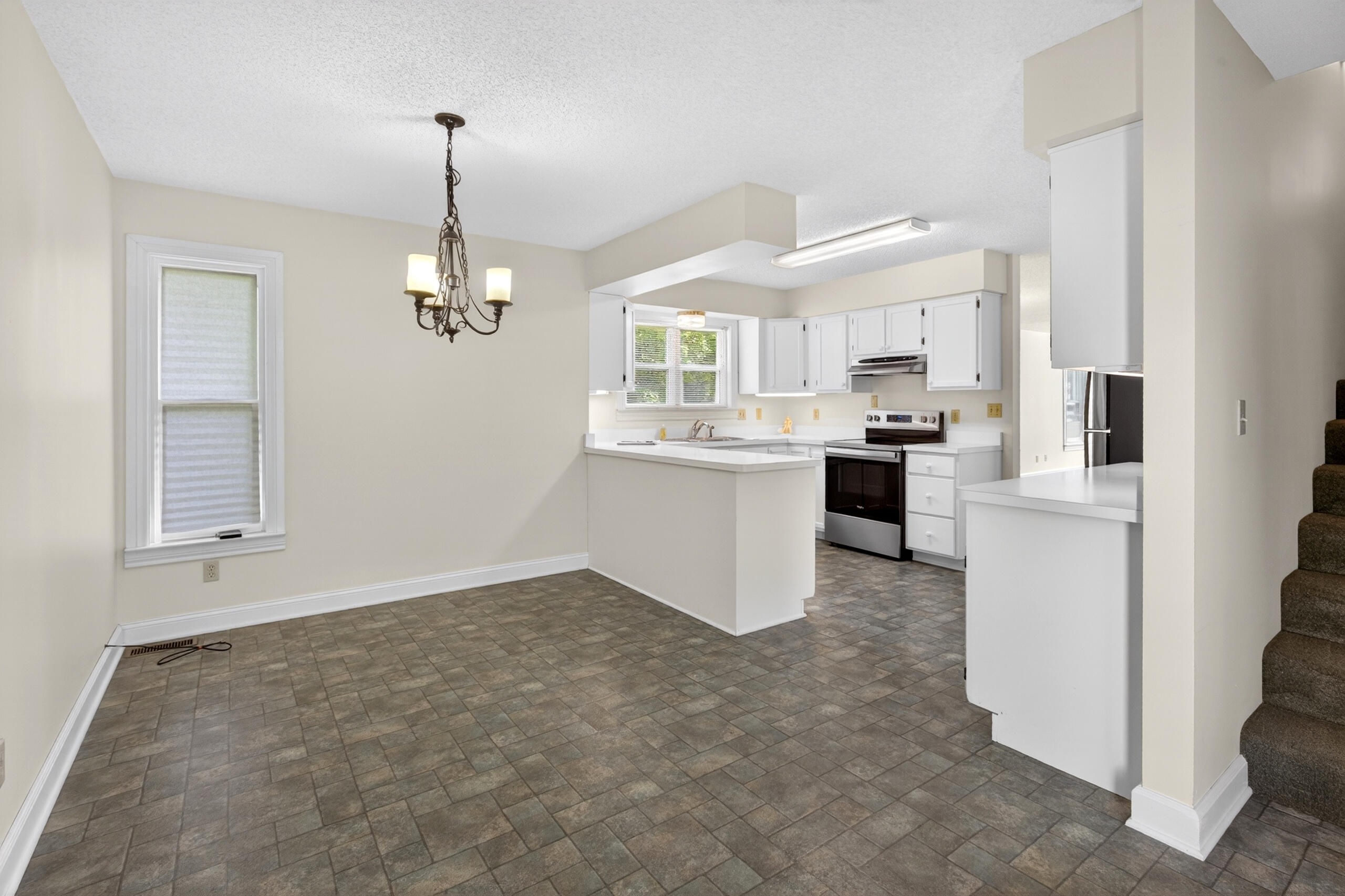 1045 North Colorado Street Property Photo 23