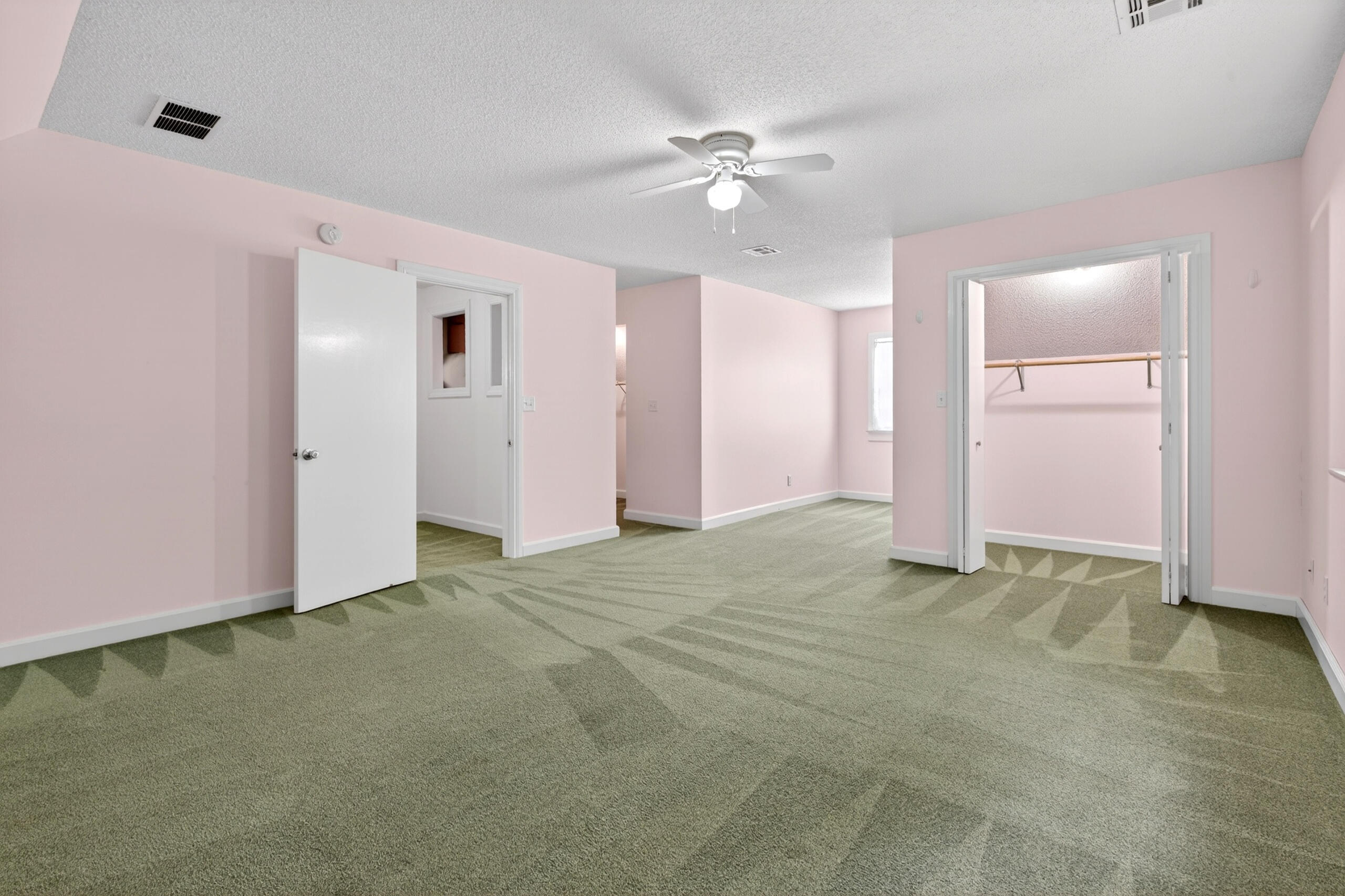 1045 North Colorado Street Property Photo 35