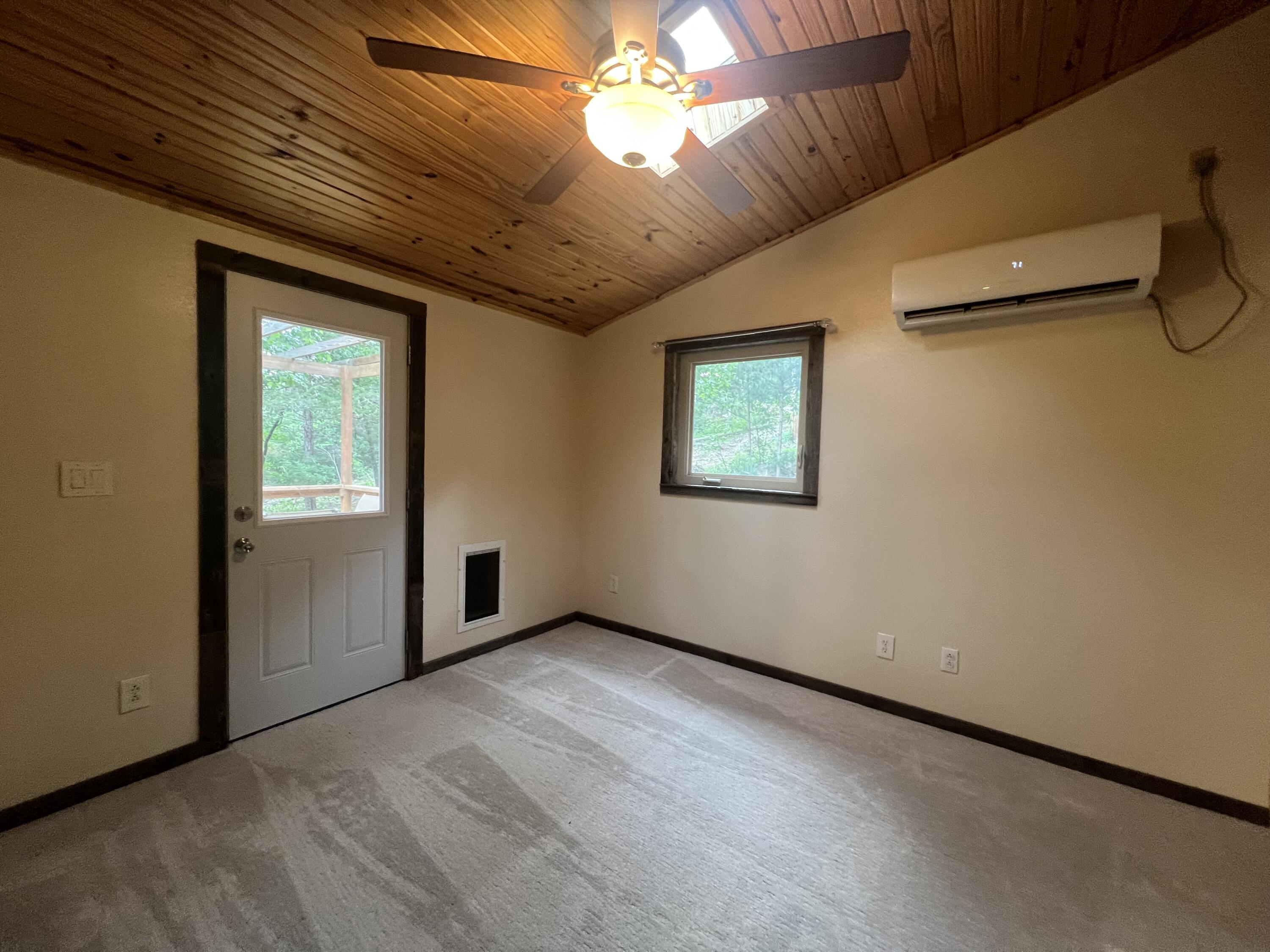 912 Brace Hill Road Property Photo 11