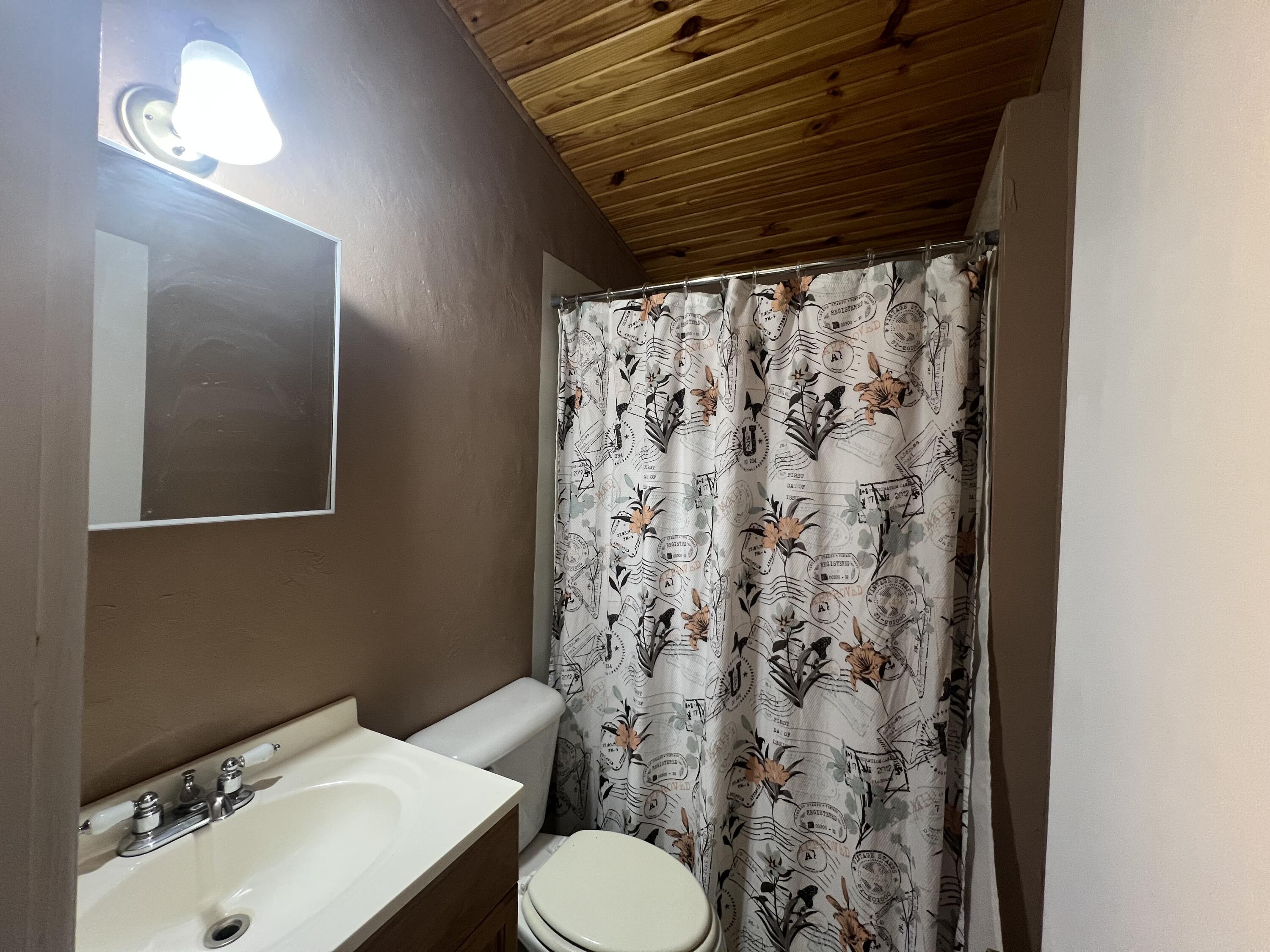 912 Brace Hill Road Property Photo 13
