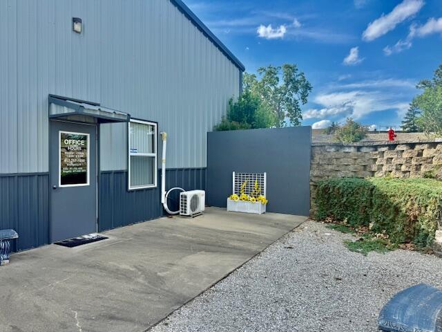 4428 County Road 4660 Property Photo 3