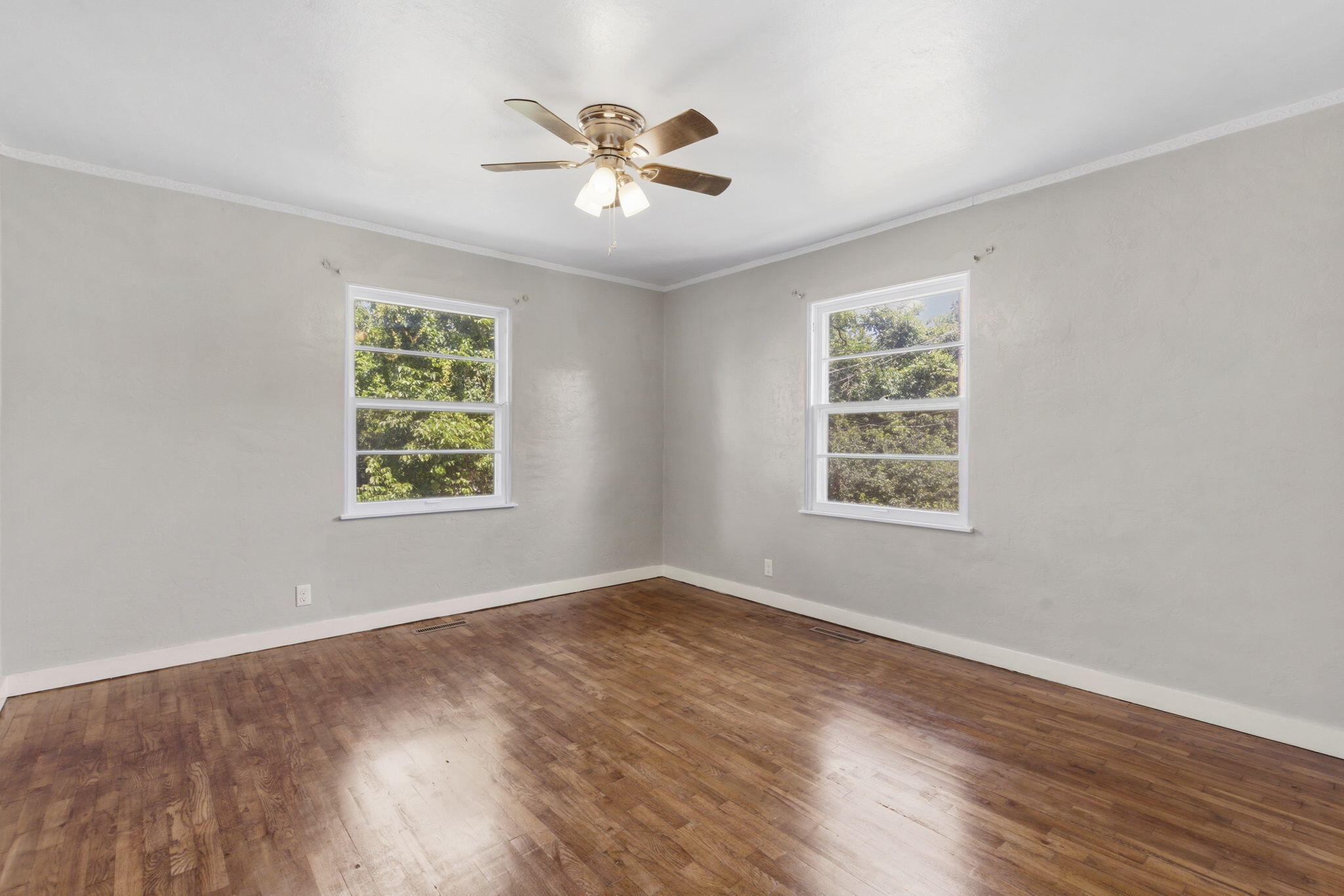 341 Shadowrock Drive Property Photo 7