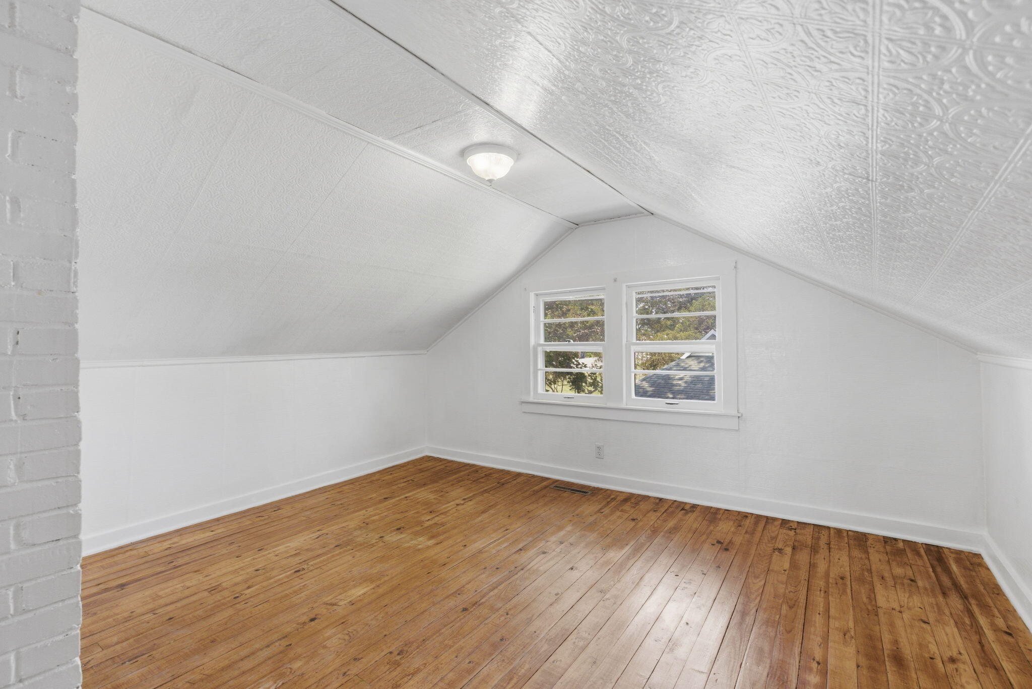 341 Shadowrock Drive Property Photo 12