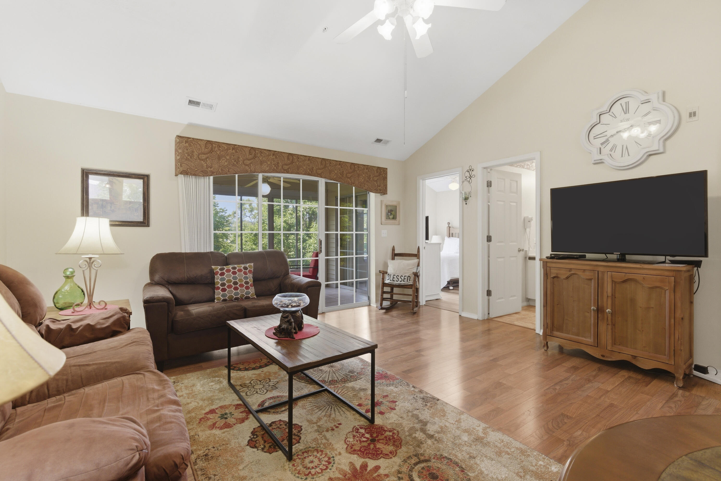 120 Spring Creek Court 32 Property Photo 6