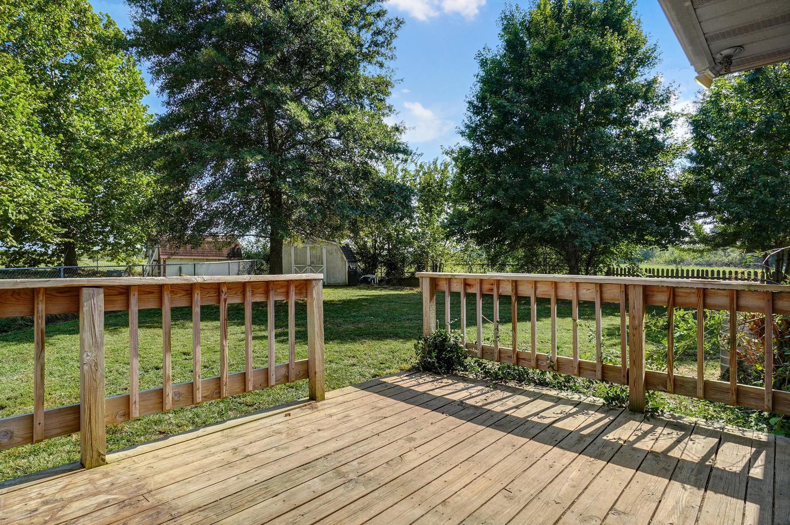 5474 Bradley Avenue Property Photo 8